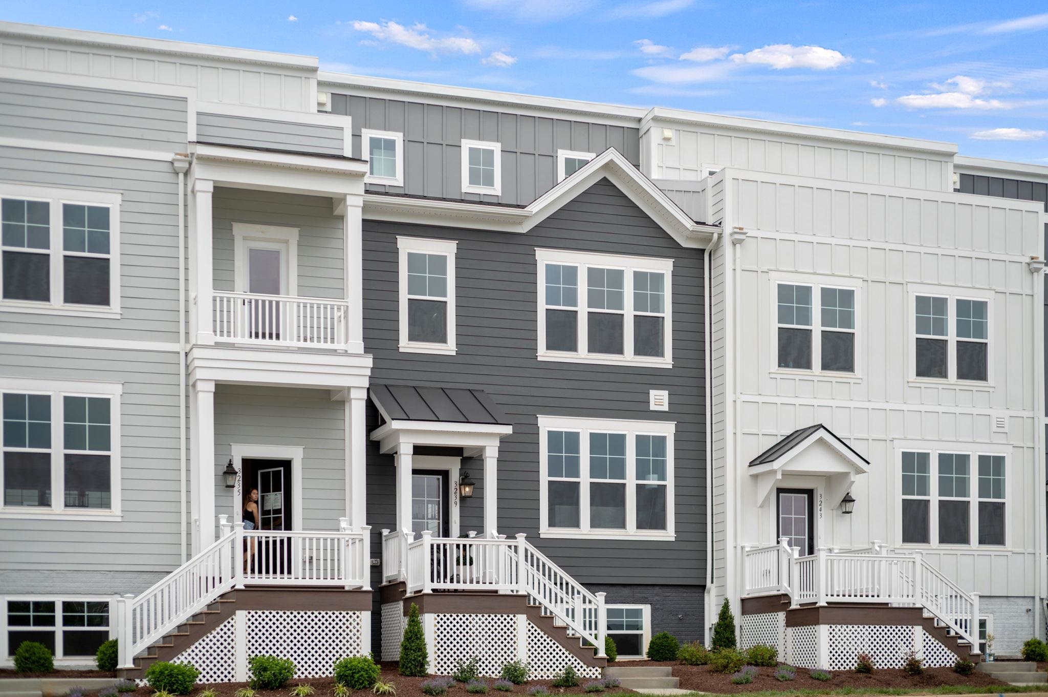 3221 PRESTON SHORE DR Unit: 19E