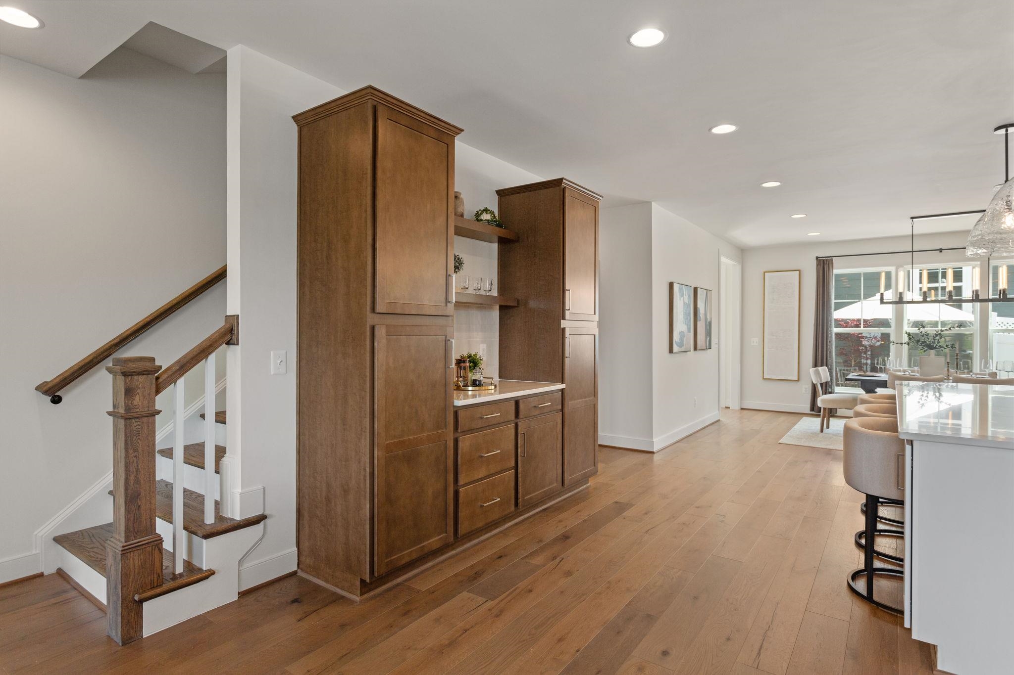 3221 PRESTON SHORE DR Unit: 19E
