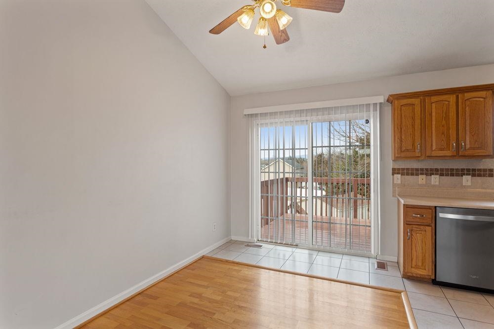 1734 AMHERST CT