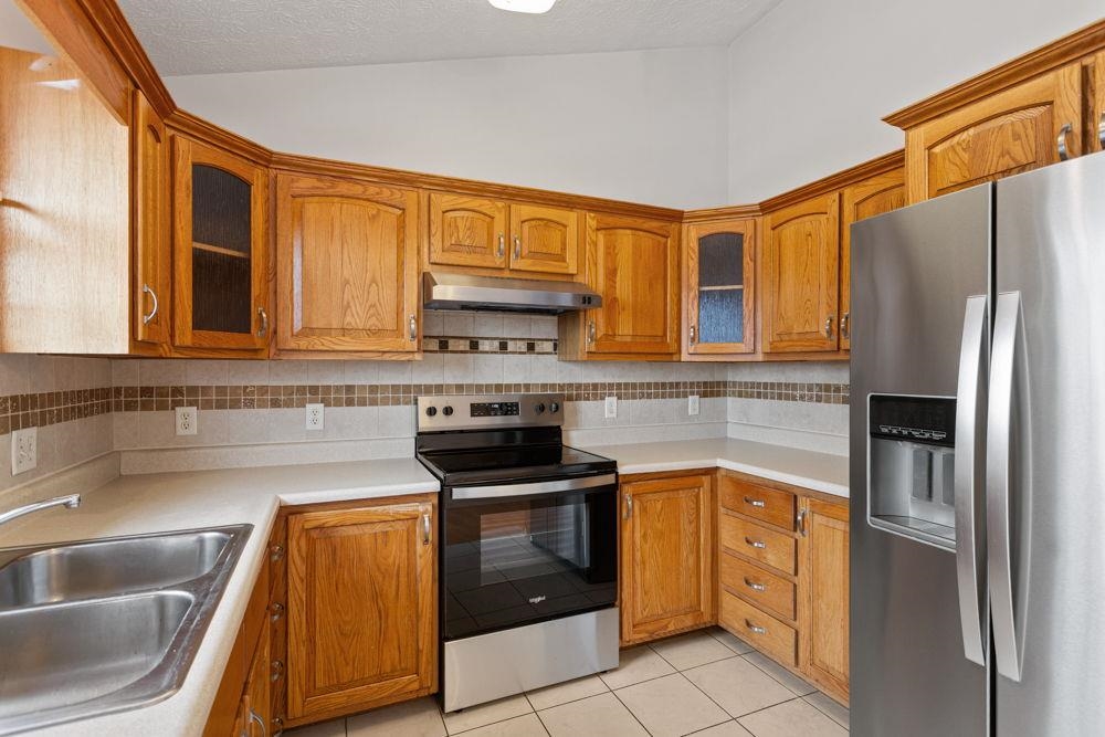 1734 AMHERST CT