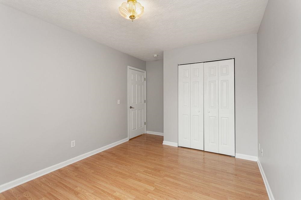 1734 AMHERST CT