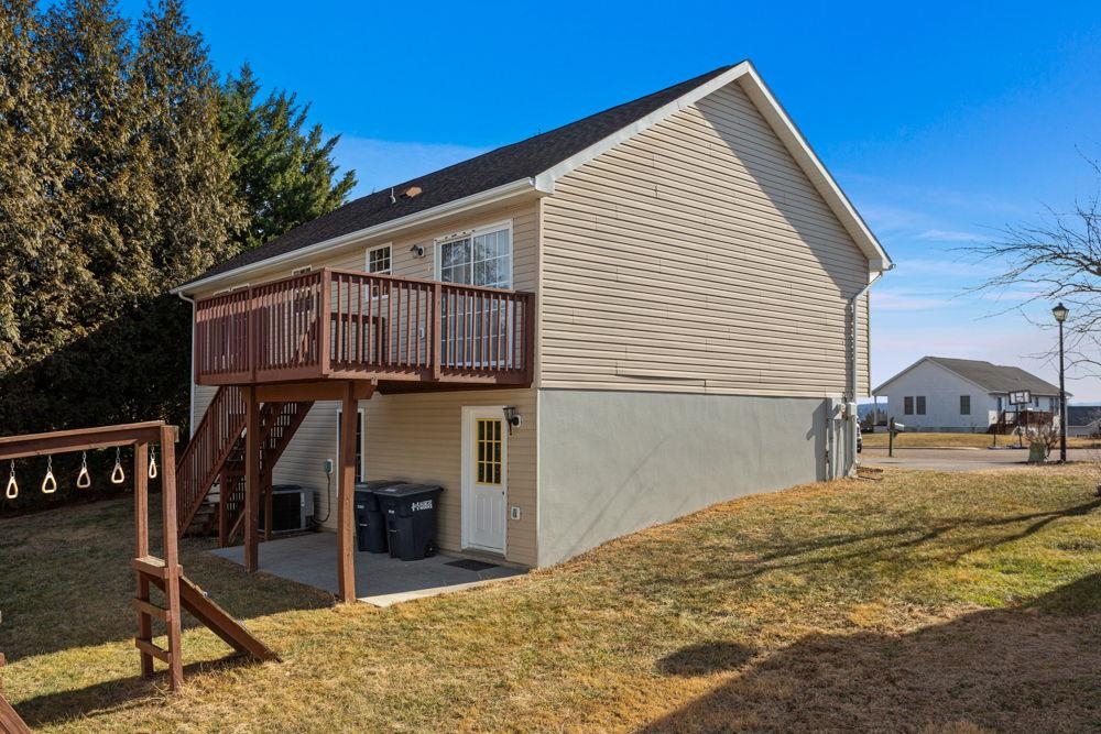 1734 AMHERST CT