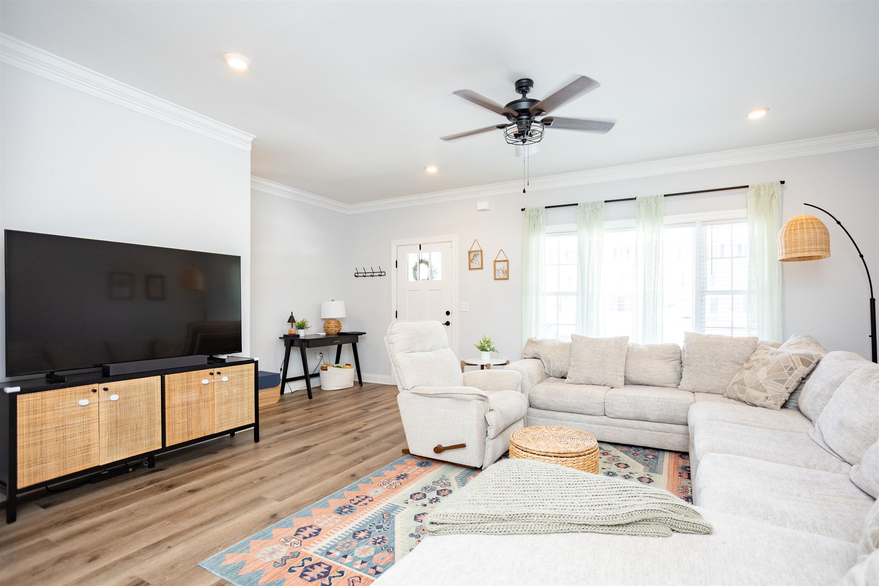 1091 BLUEMOON DR Unit: 36
