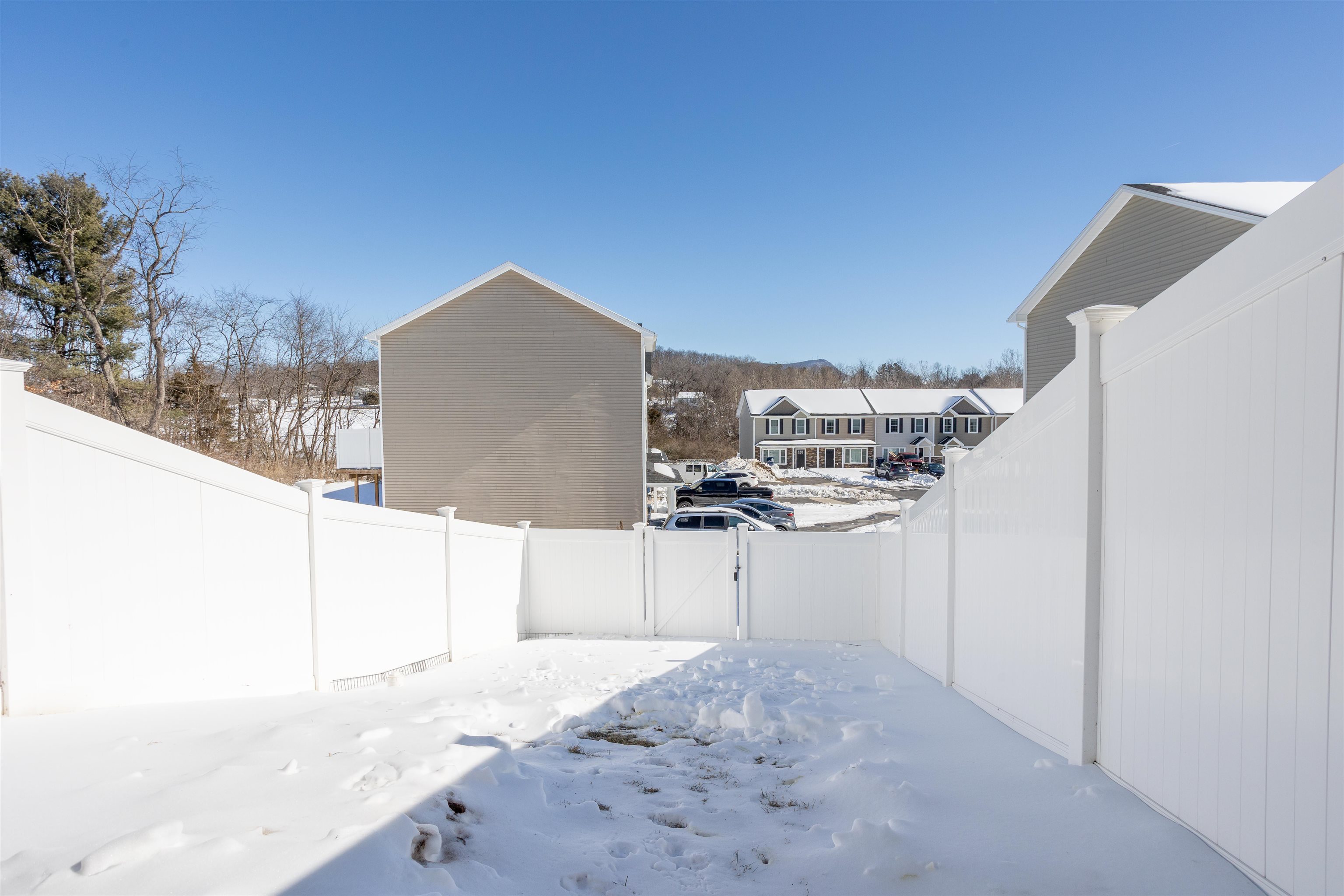 1091 BLUEMOON DR Unit: 36