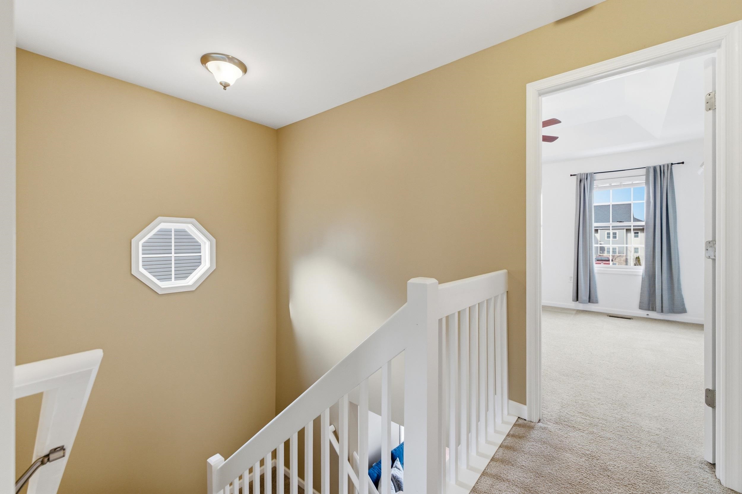 1213 SETTLERS LN