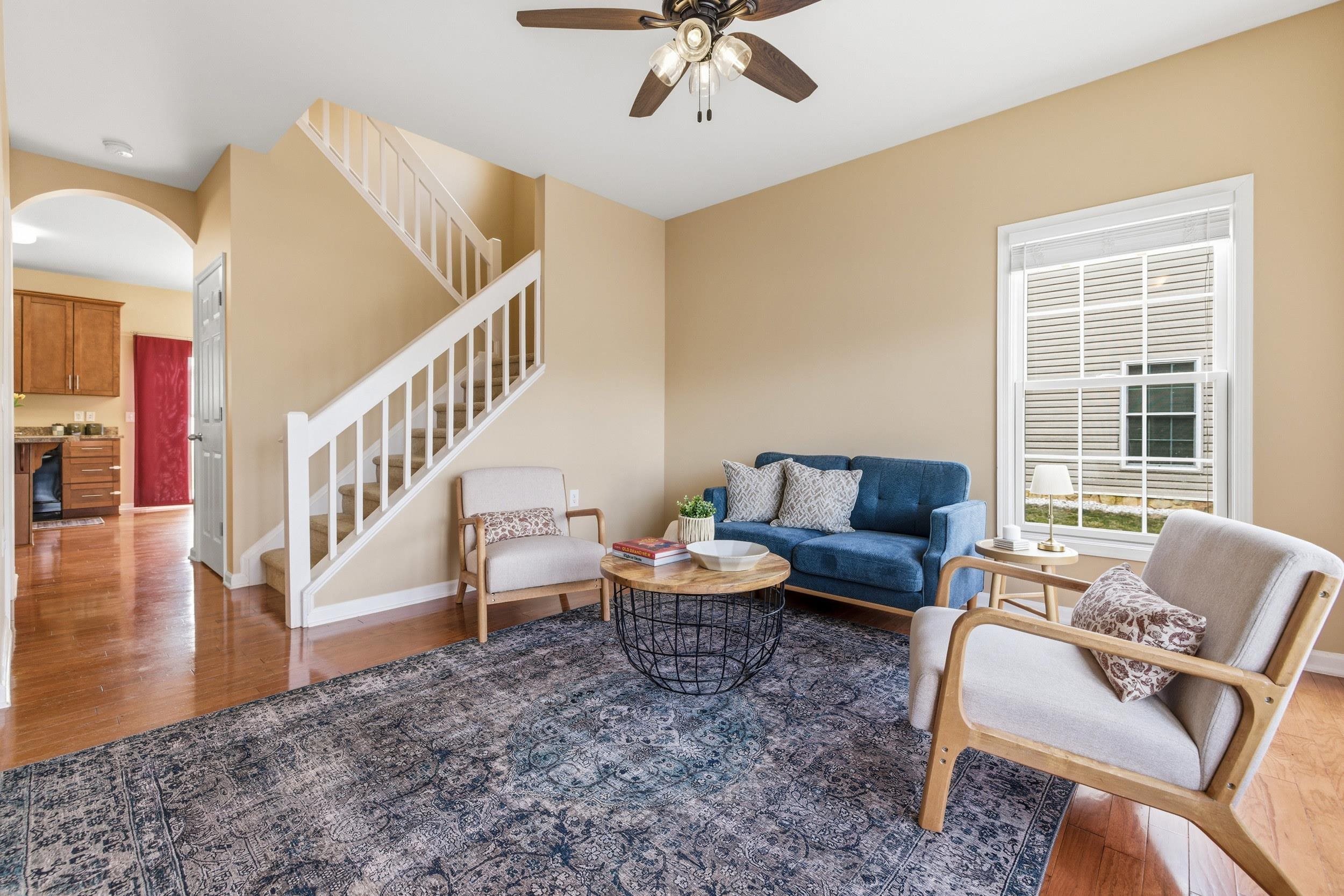 1213 SETTLERS LN