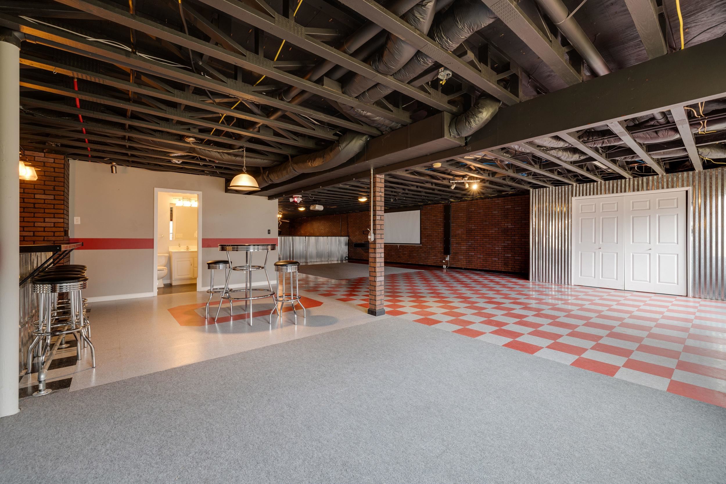 3207 BARRINGTON DR