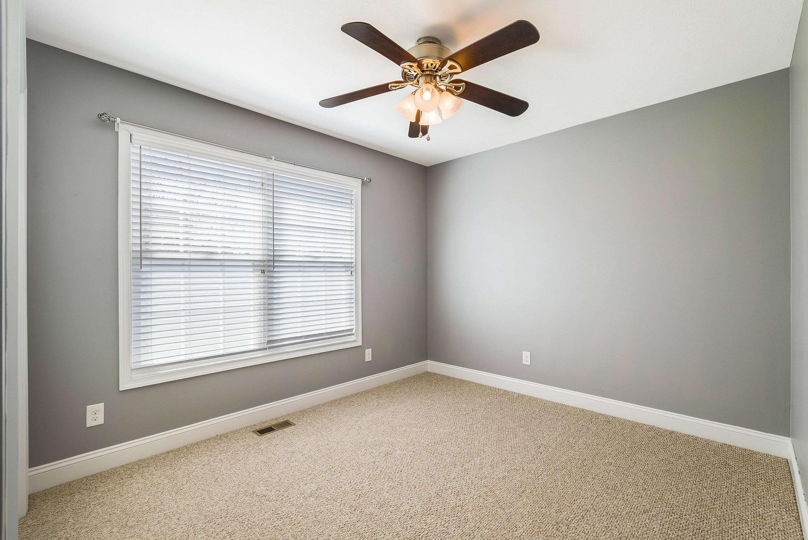 268 DYLAN CIR