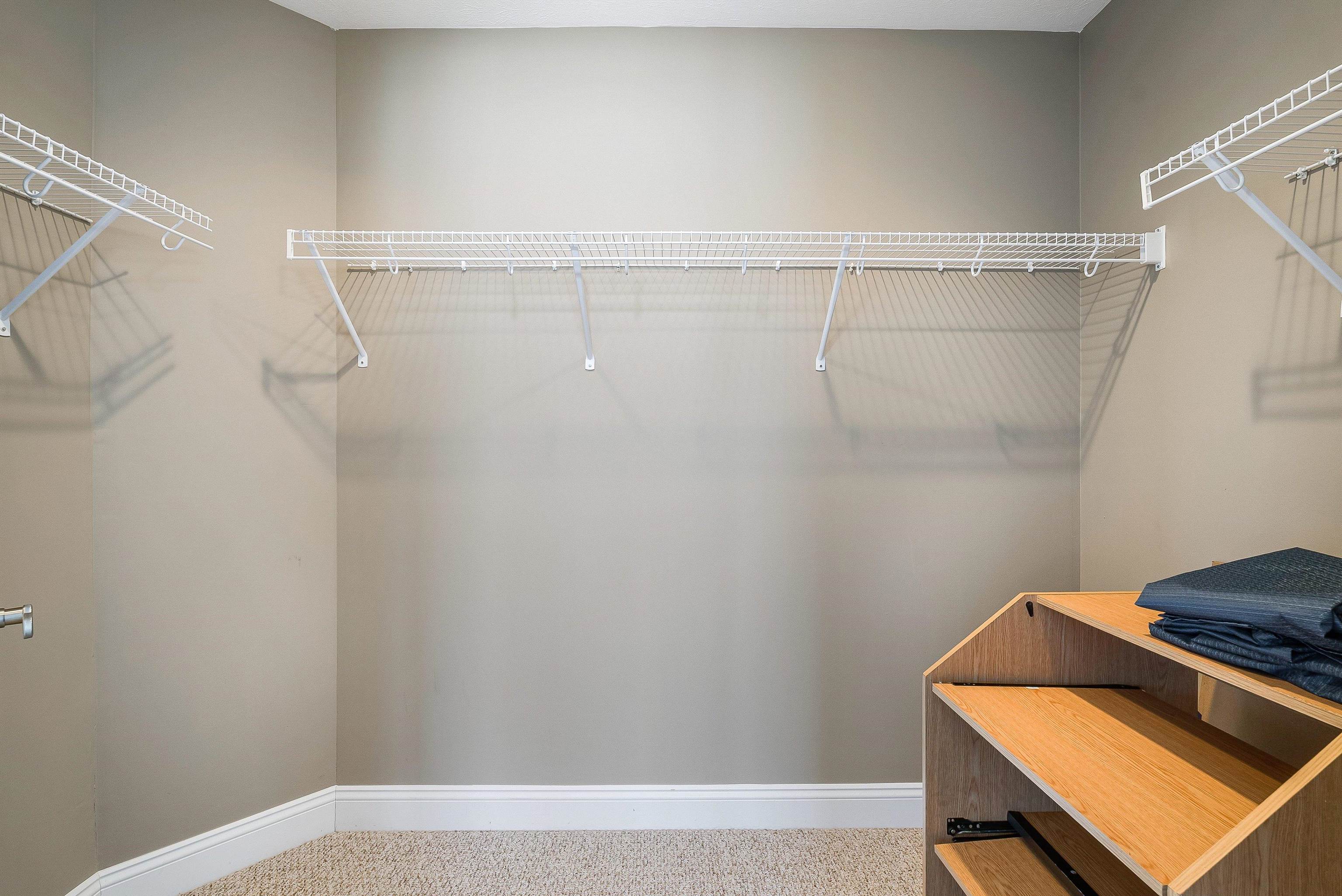268 DYLAN CIR