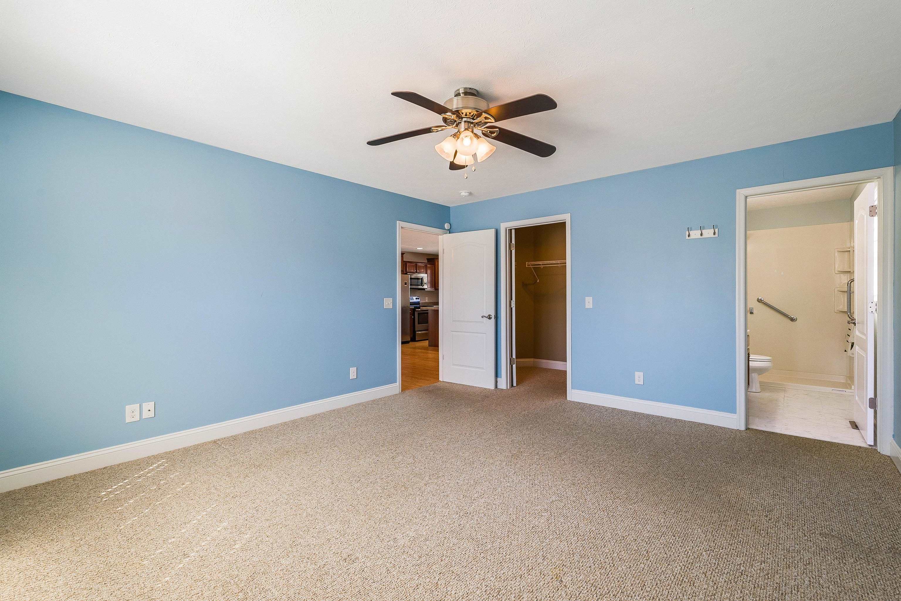 268 DYLAN CIR