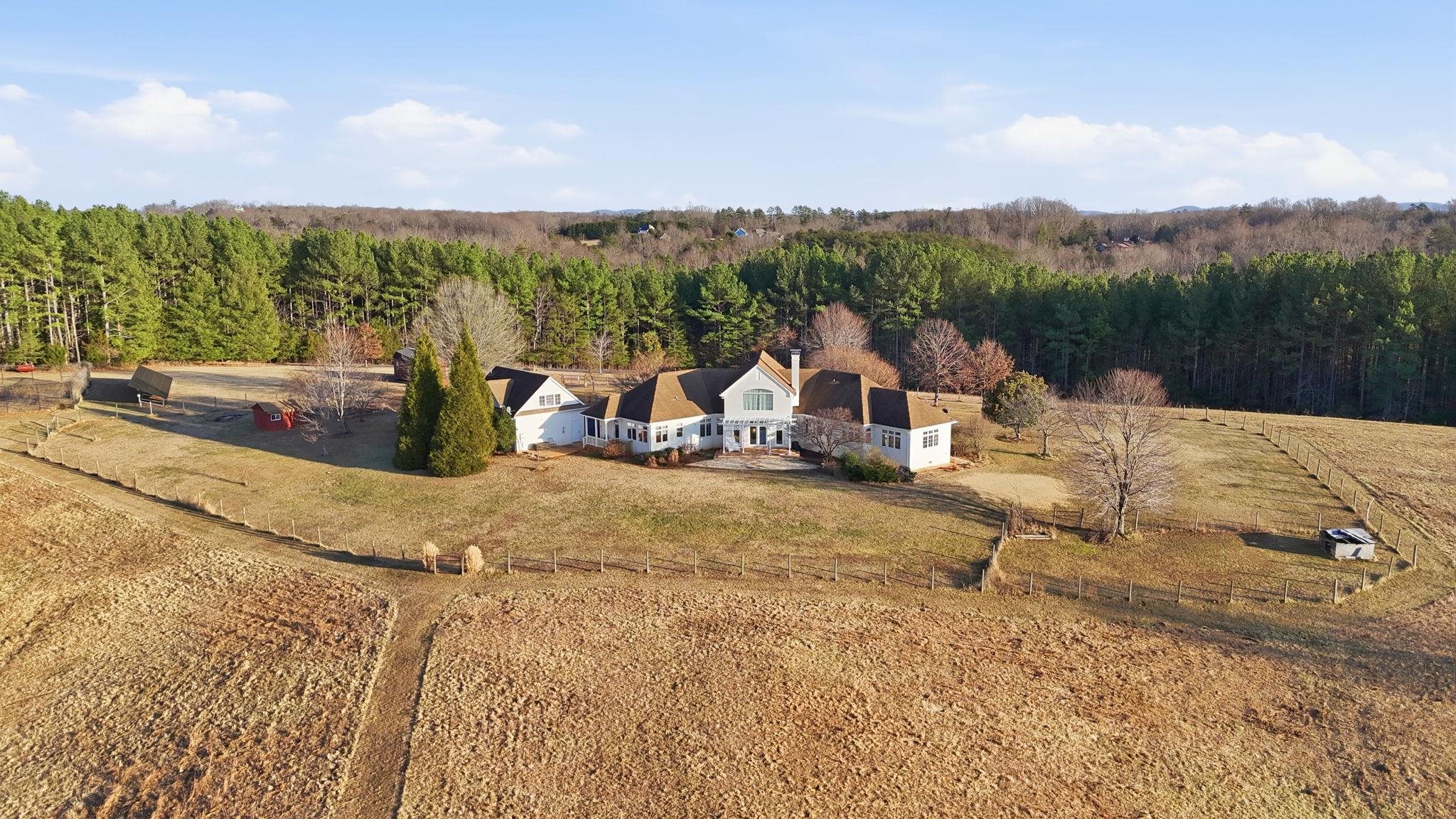 436 CHIMNEY ROCK RD