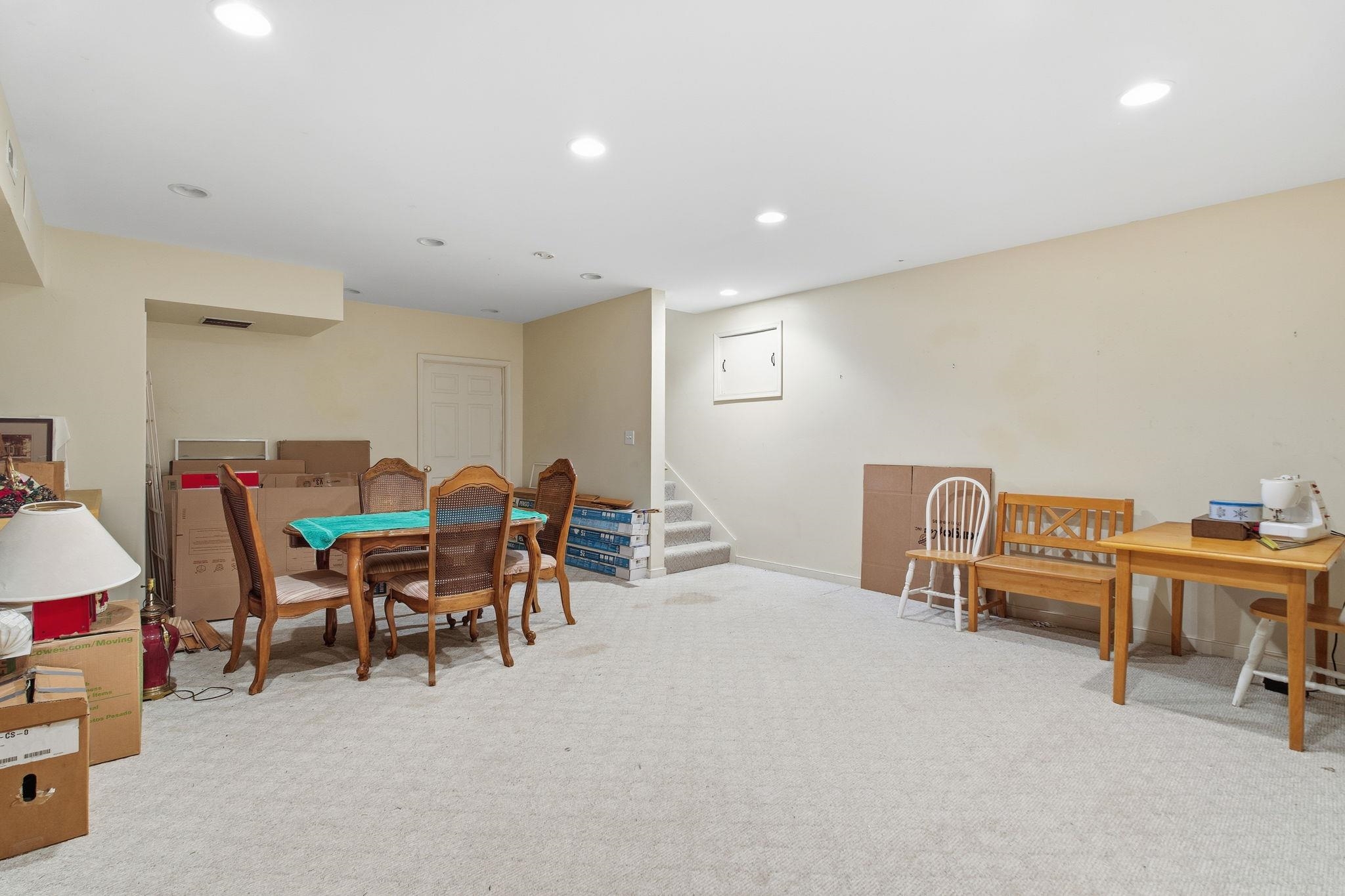 436 CHIMNEY ROCK RD