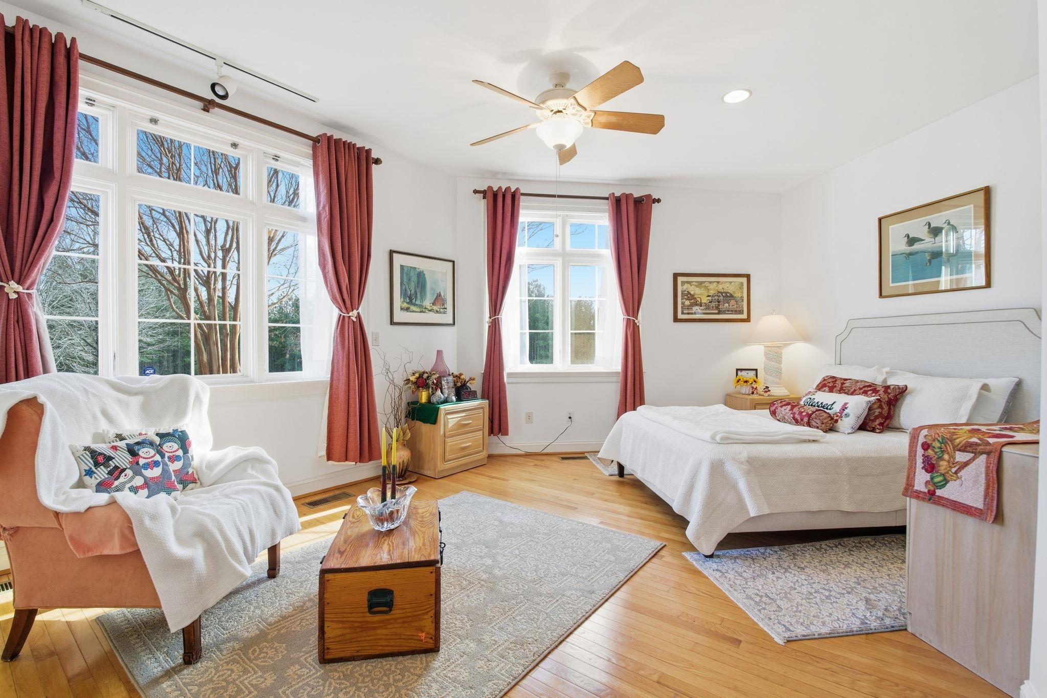 436 CHIMNEY ROCK RD