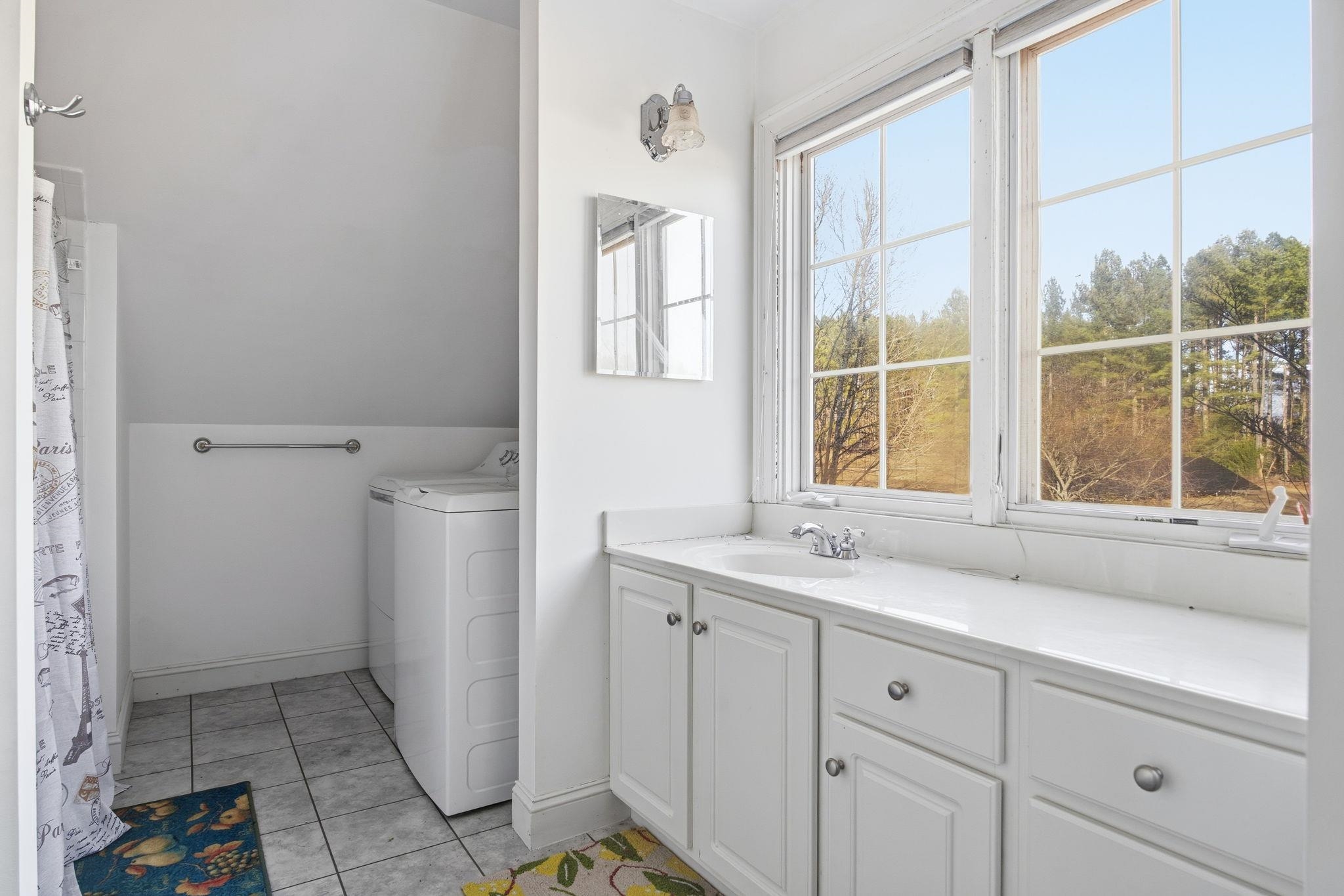 436 CHIMNEY ROCK RD