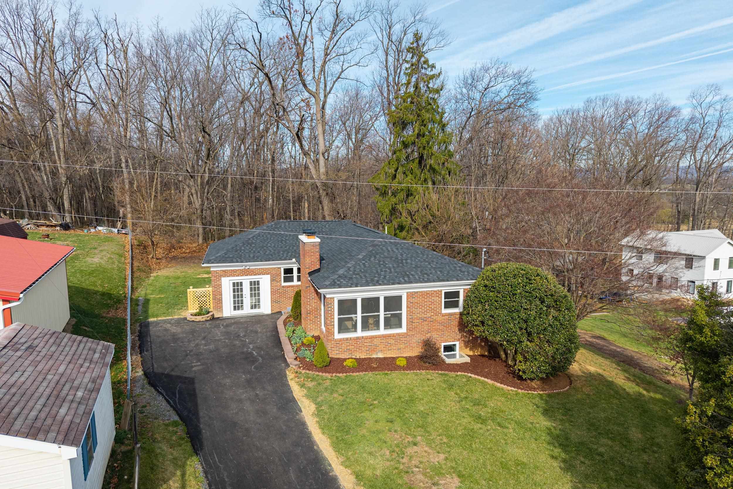1045 SMITHLAND RD
