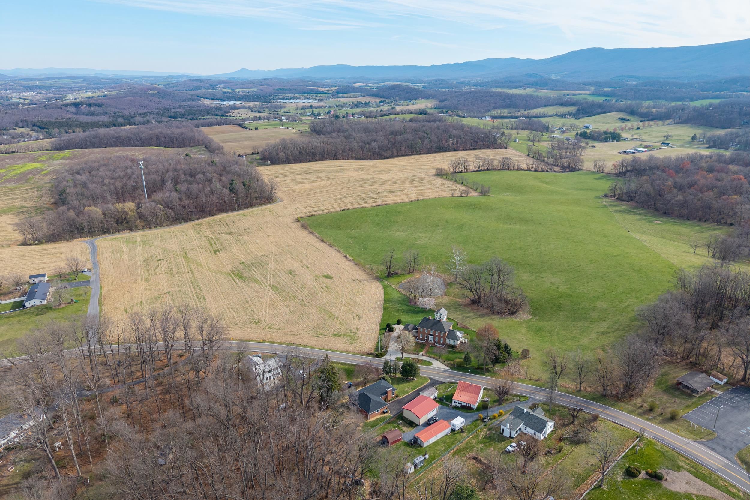 1045 SMITHLAND RD