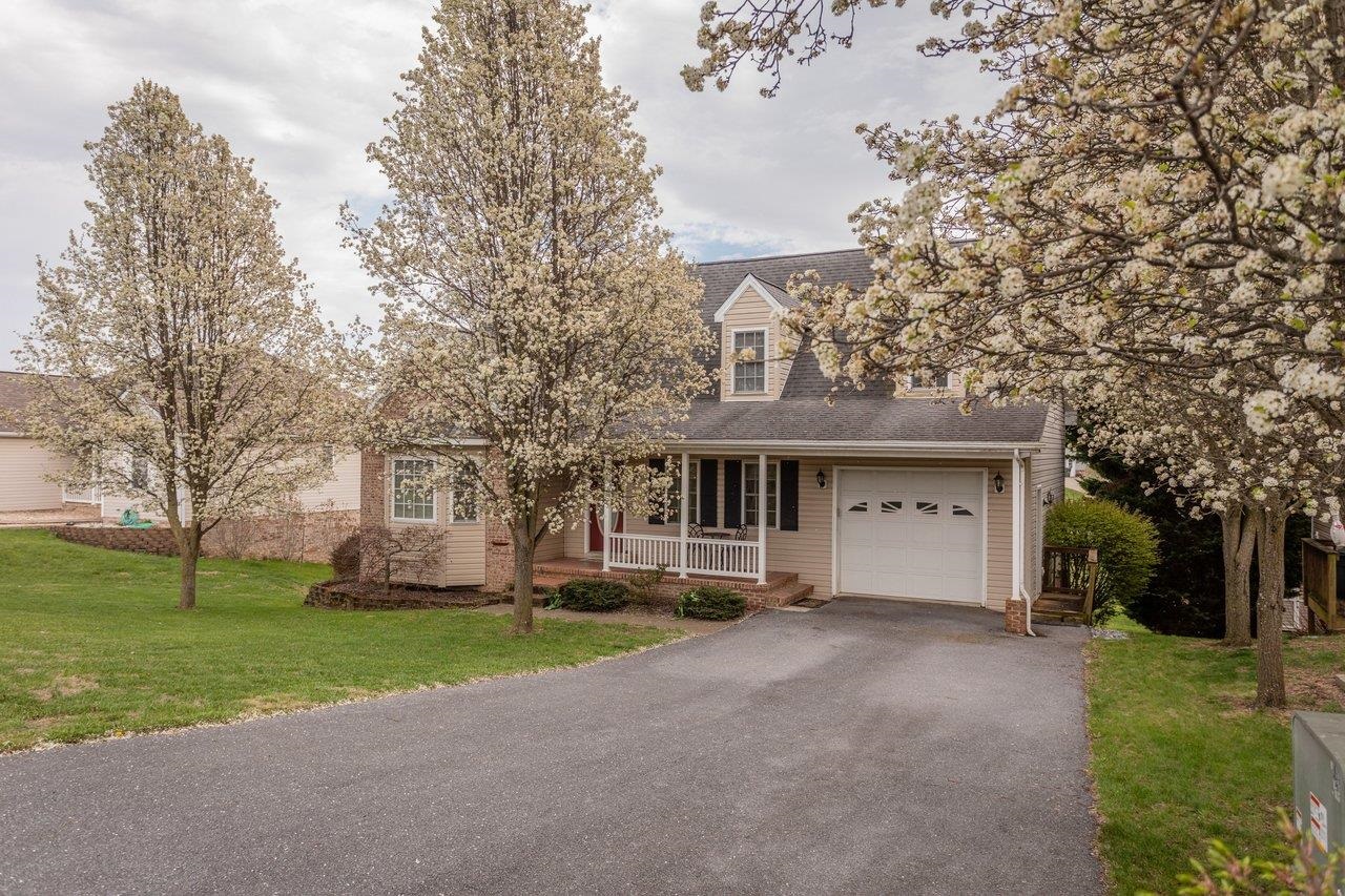145 SUGAR MILL LN