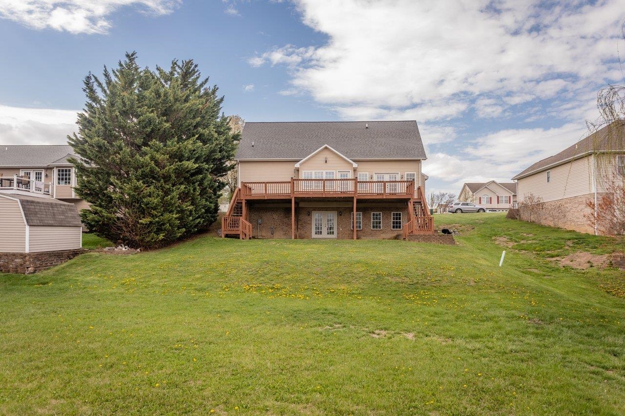 145 SUGAR MILL LN