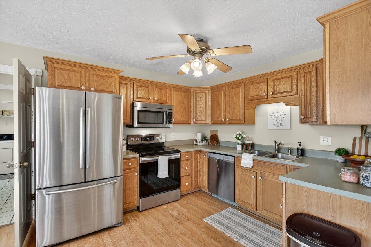 145 SUGAR MILL LN