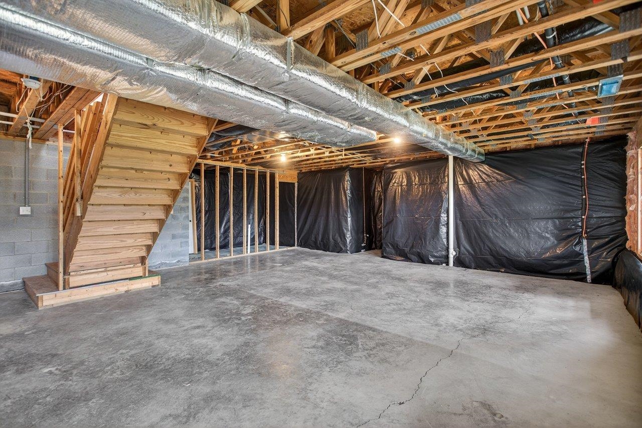 145 SUGAR MILL LN