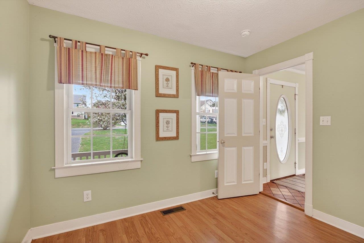 145 SUGAR MILL LN