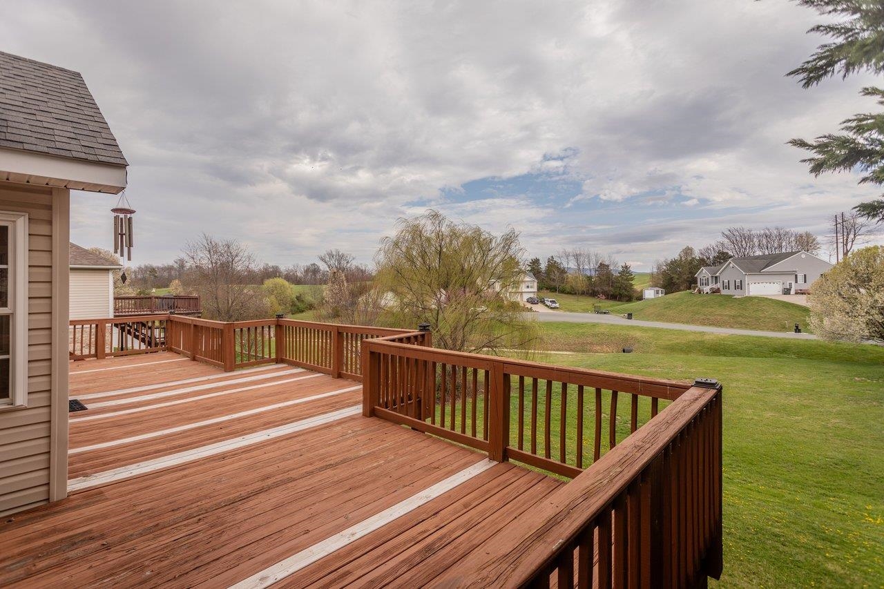 145 SUGAR MILL LN