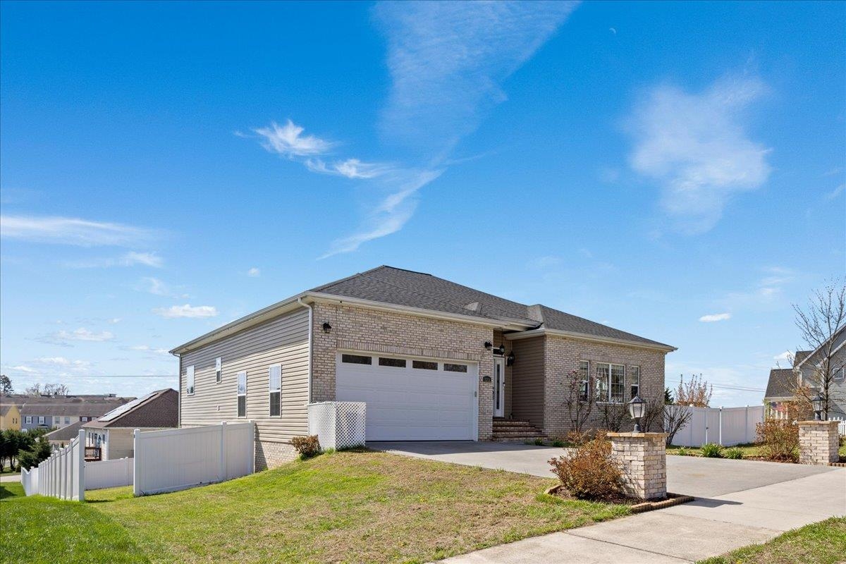 1311 LITTLE SORREL DR