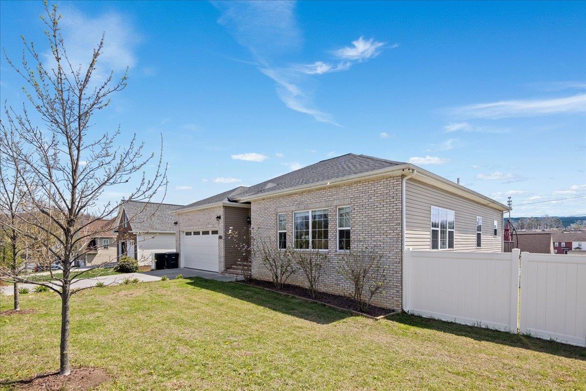 1311 LITTLE SORREL DR