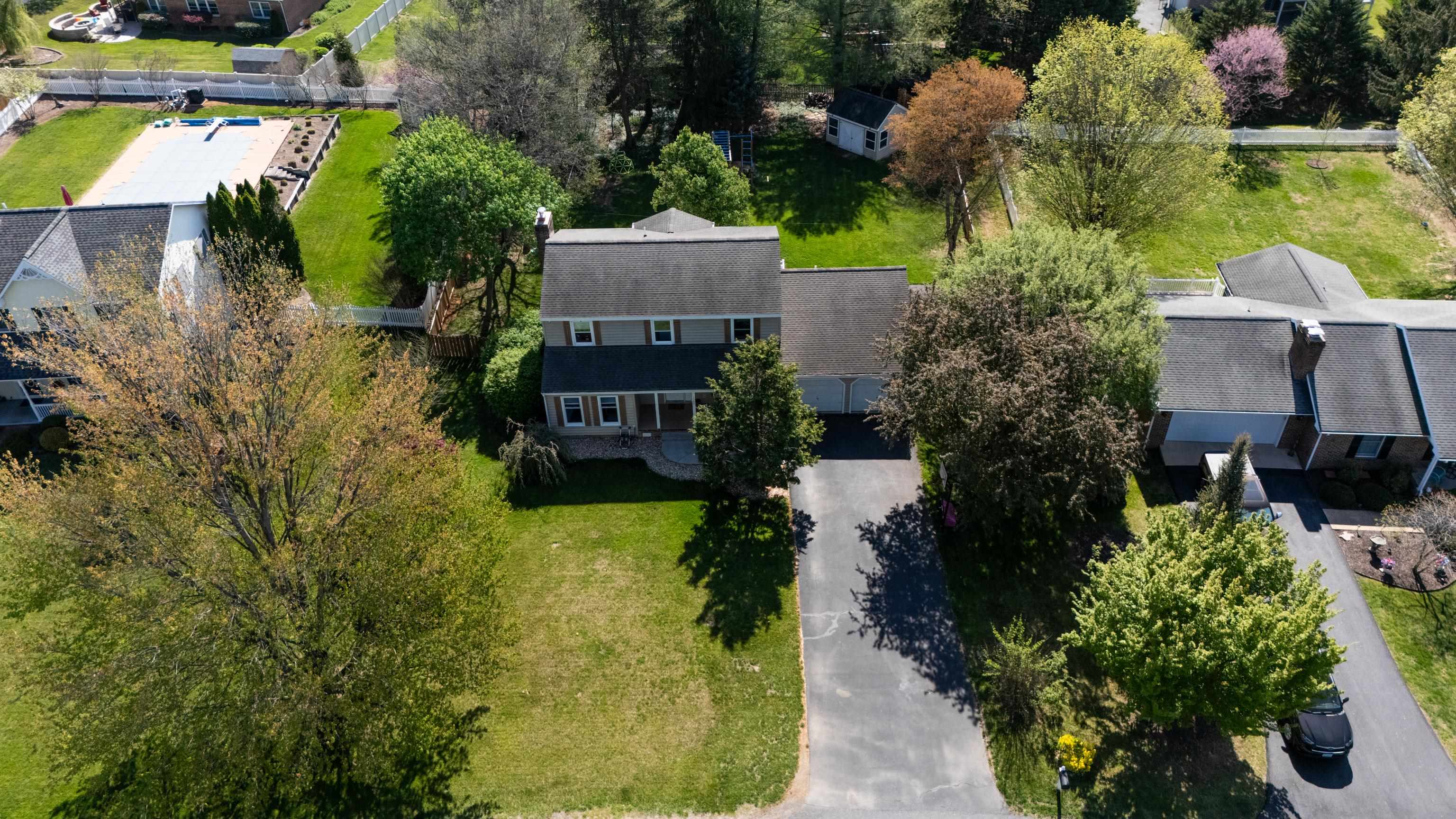 1368 BLUEWATER RD