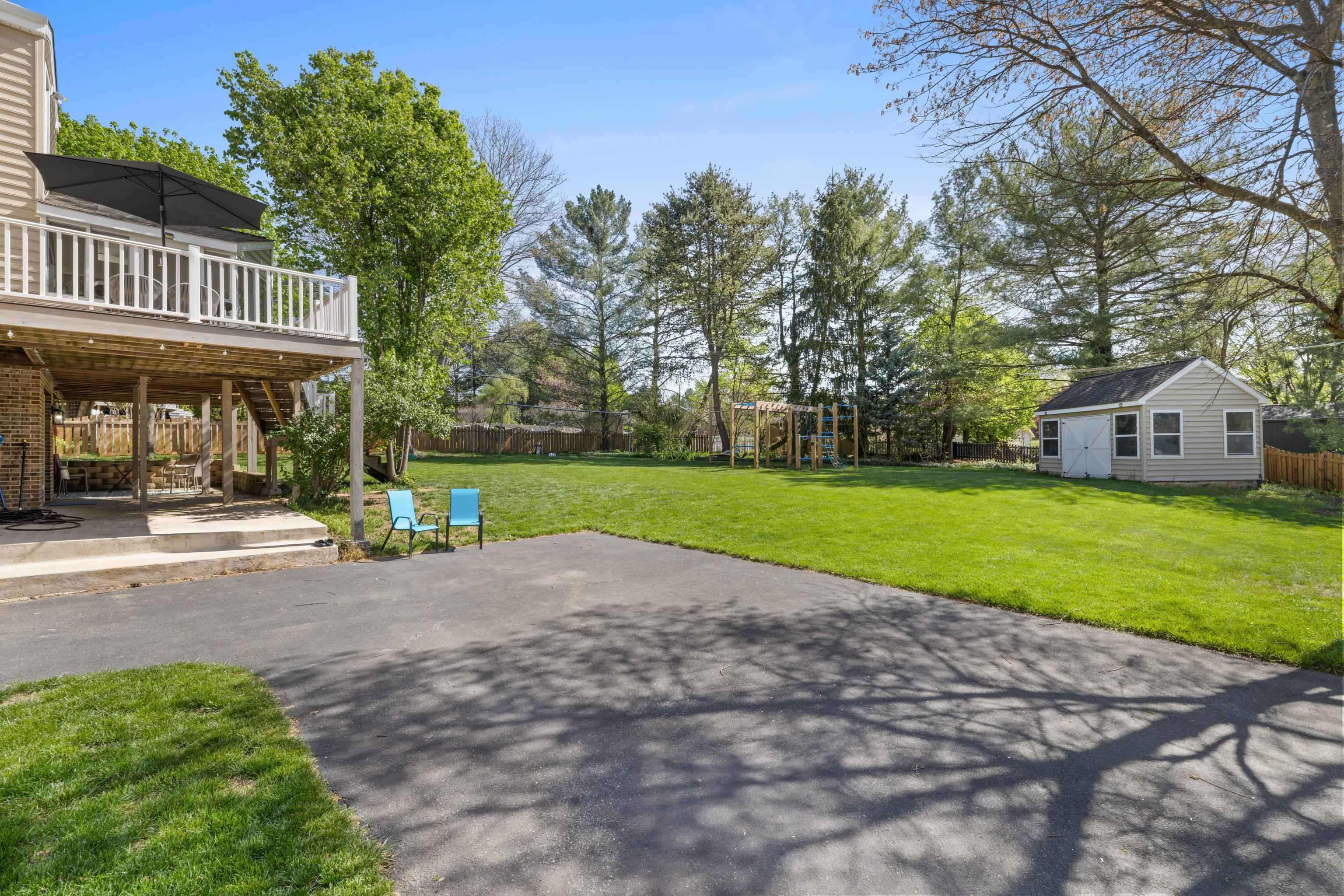 1368 BLUEWATER RD
