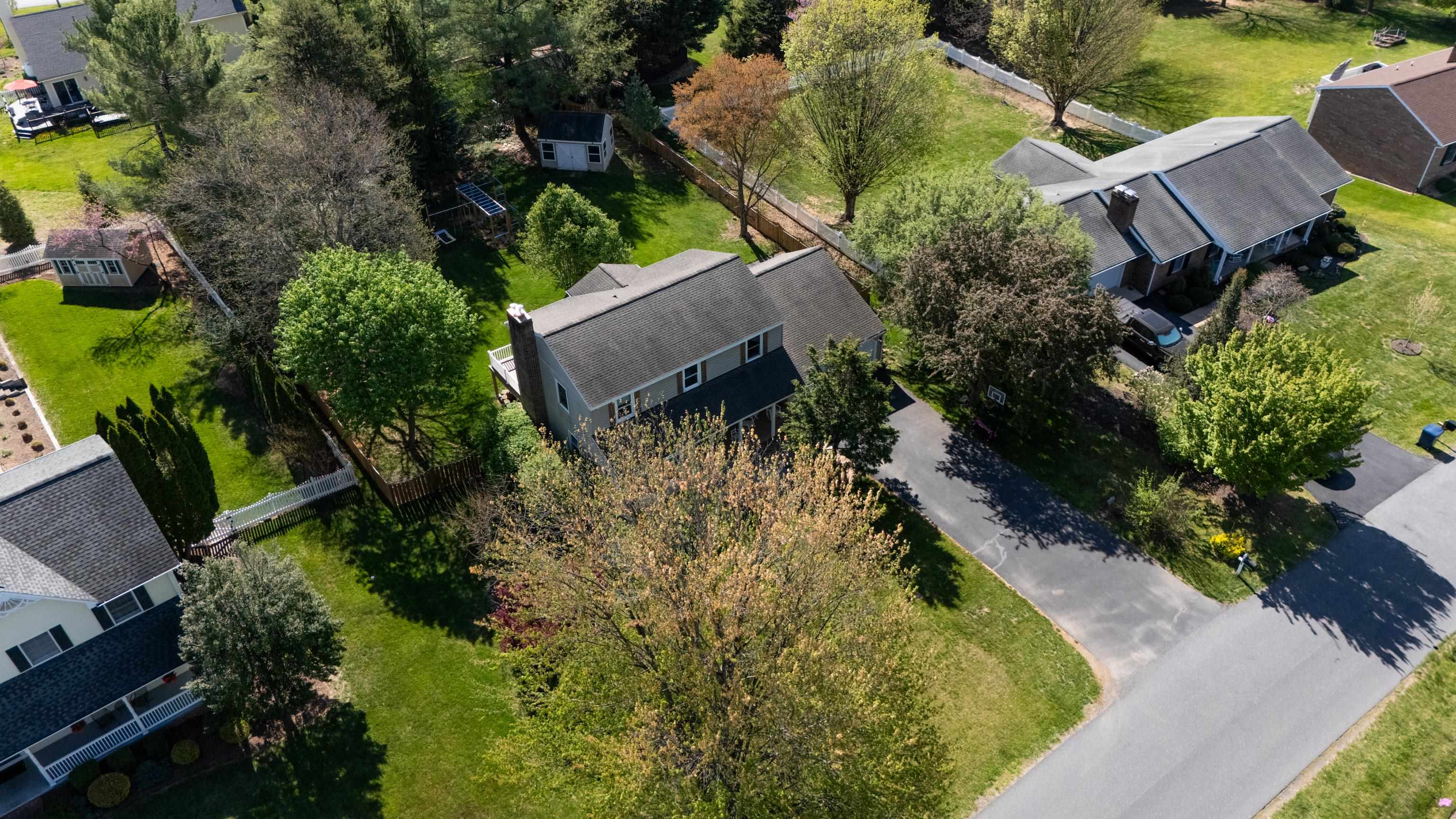 1368 BLUEWATER RD
