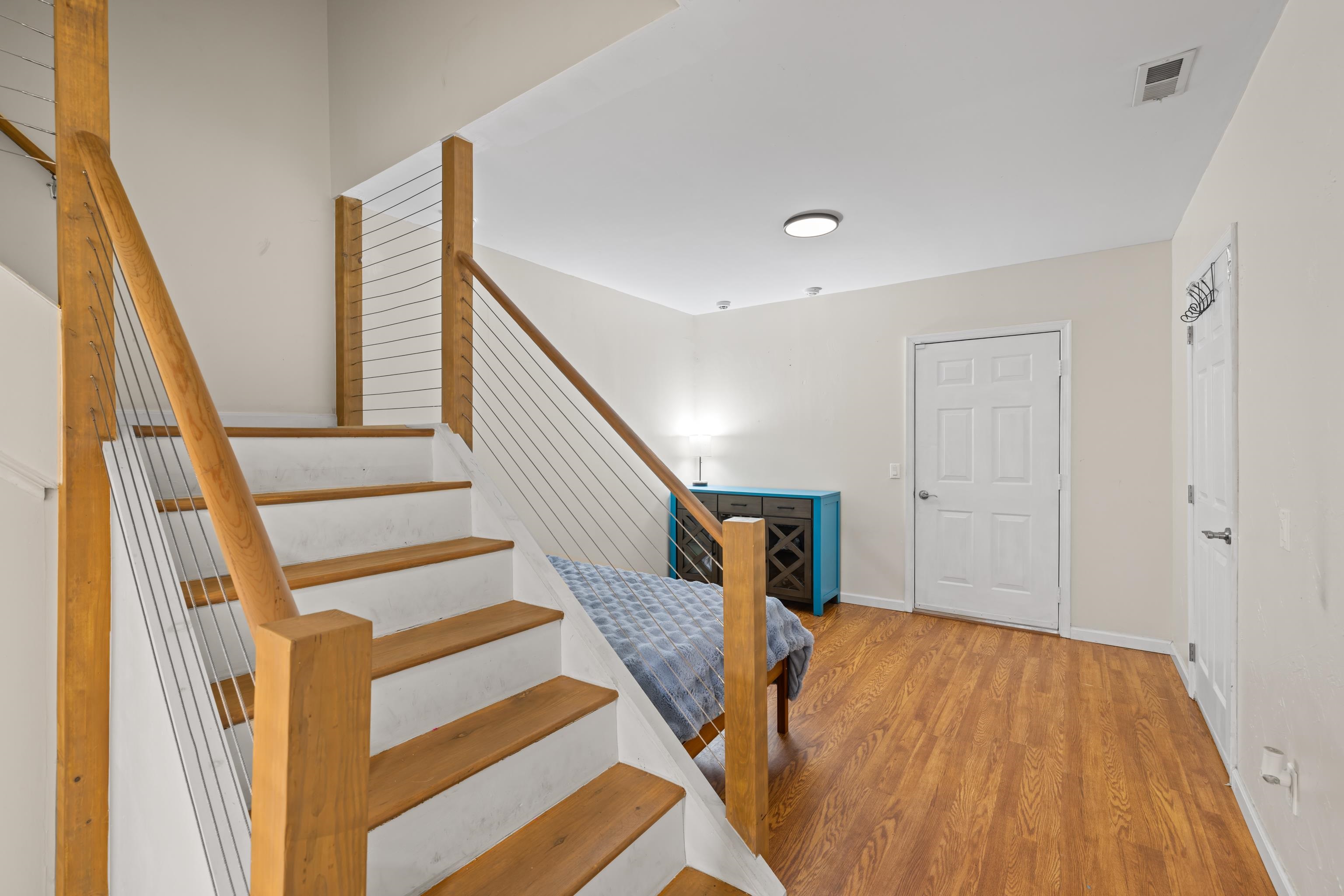 1368 BLUEWATER RD