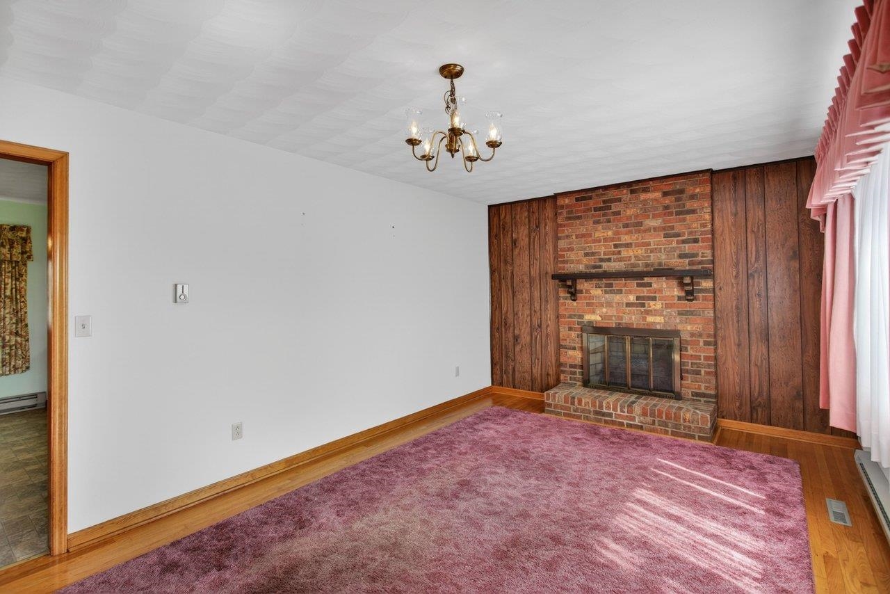 211 PEAR ST