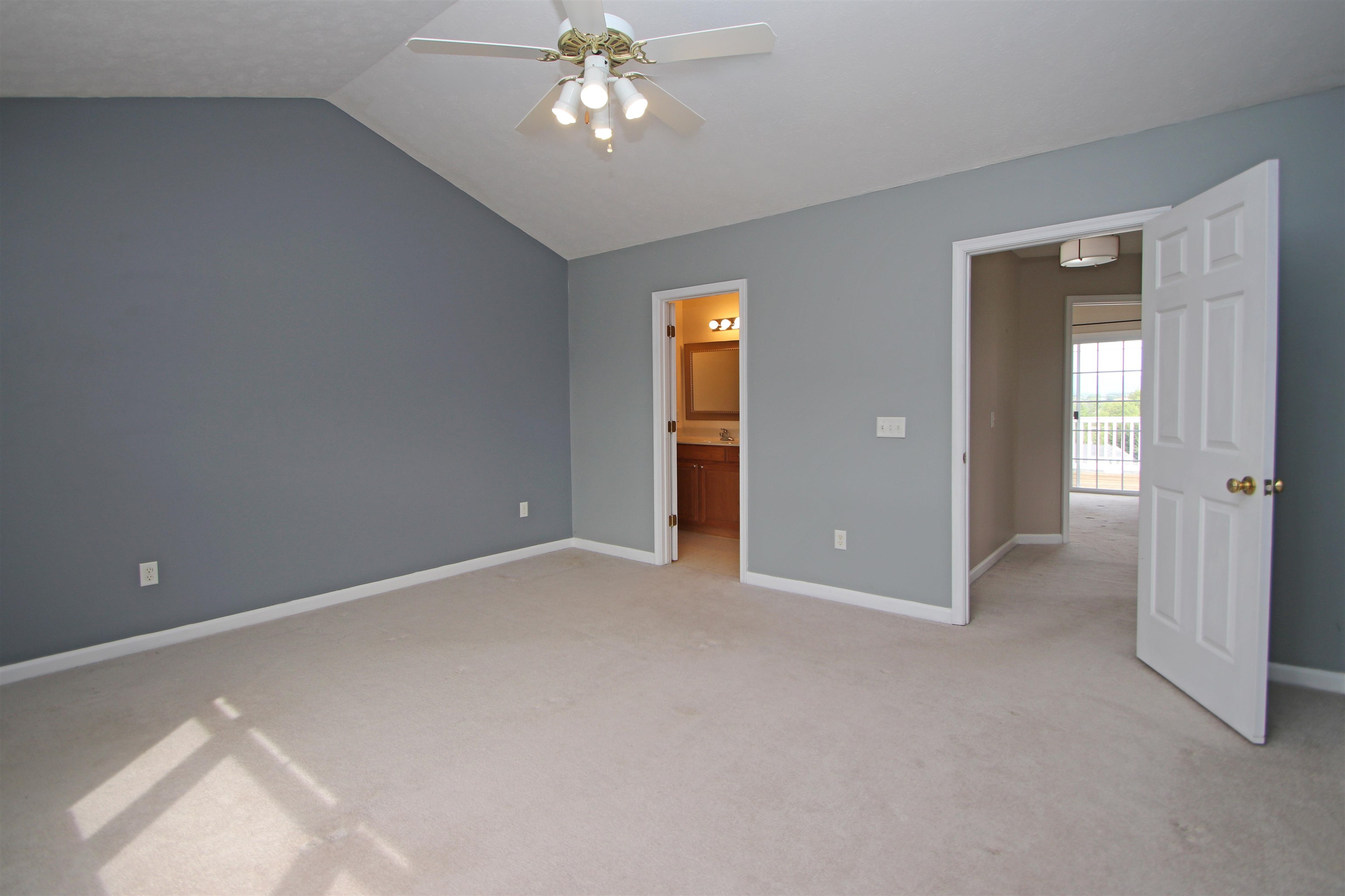 1218 OLD RICHMOND CIR