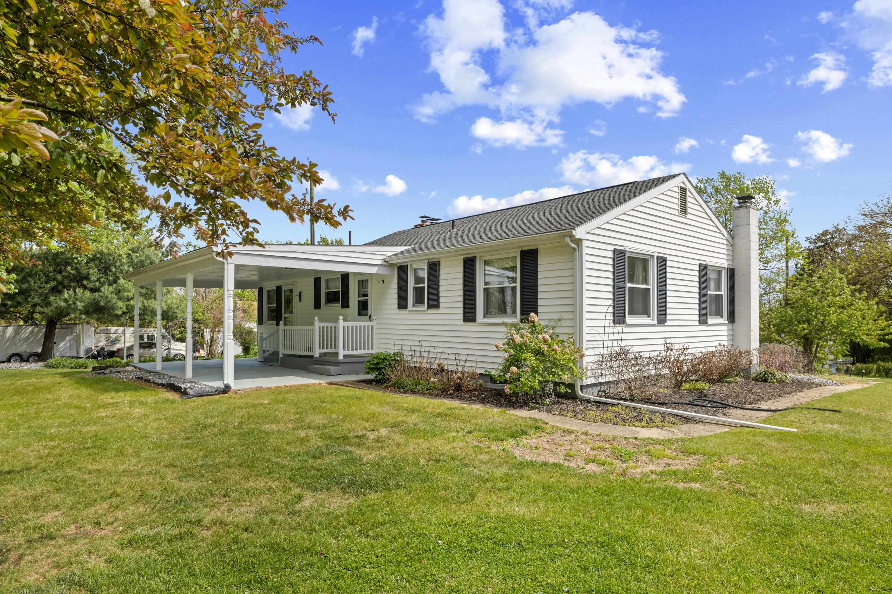 1070 HARMAN RD