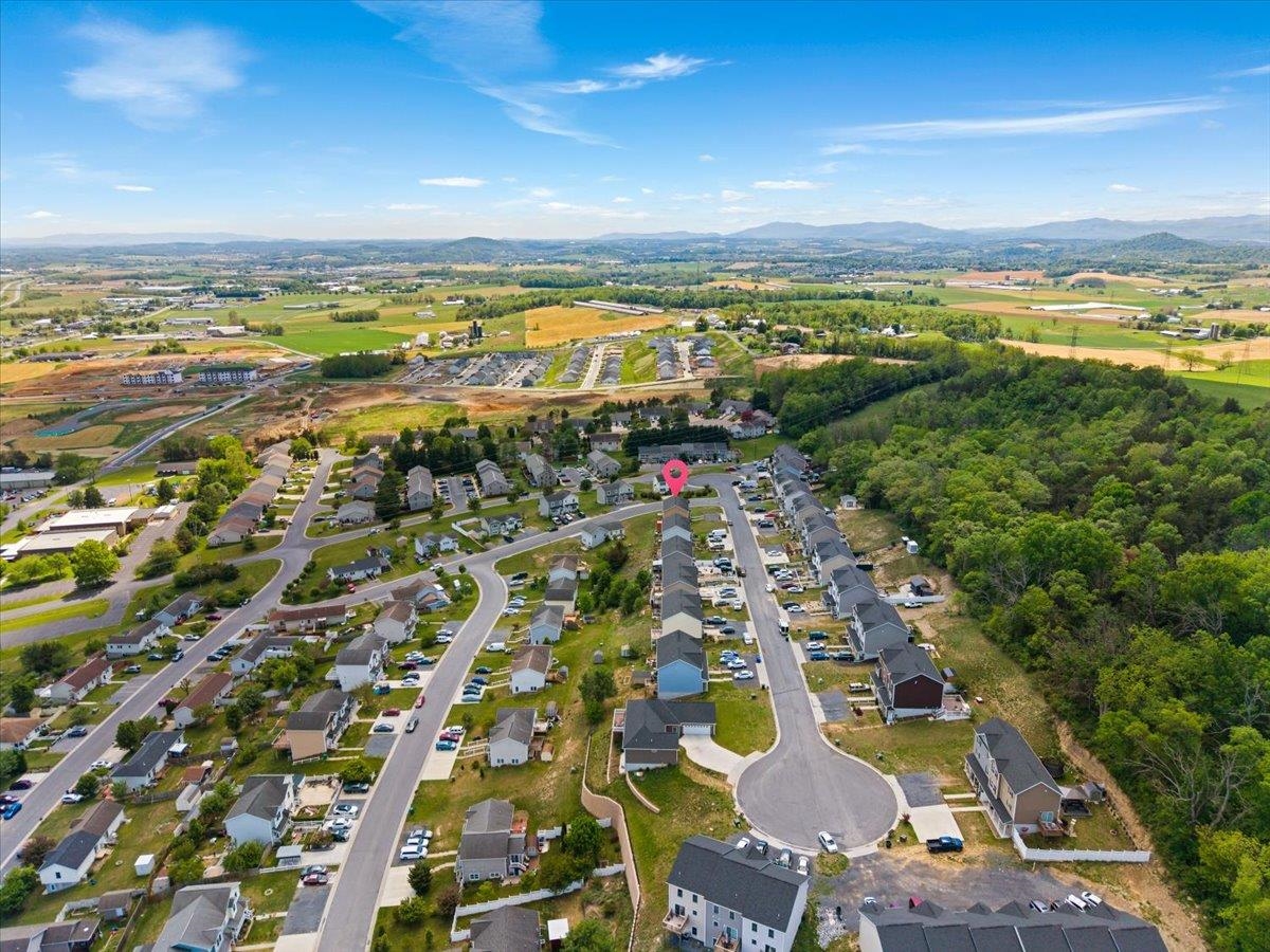 3265 HEBRON CT
