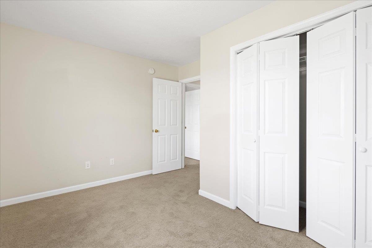 3265 HEBRON CT