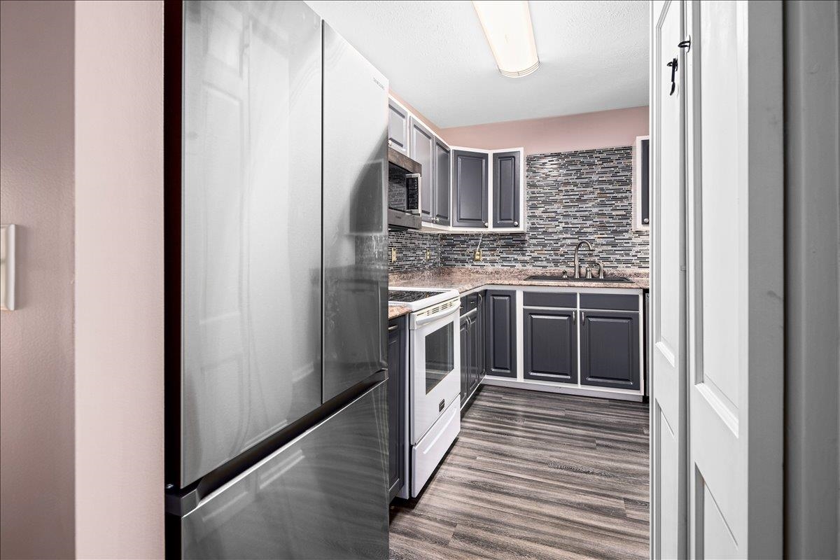 1256 OLD WINDMILL CIR