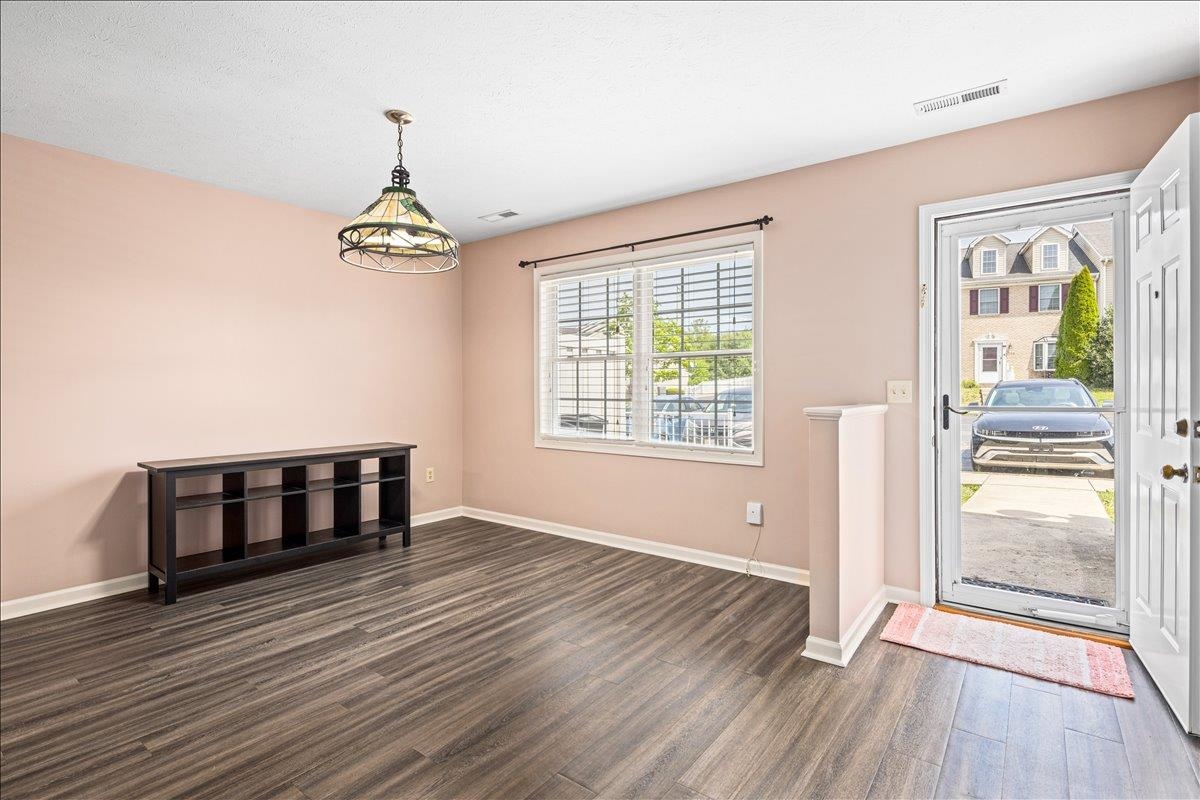 1256 OLD WINDMILL CIR
