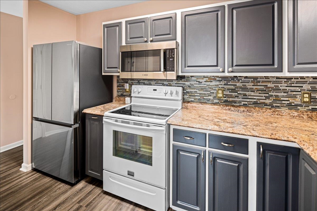 1256 OLD WINDMILL CIR