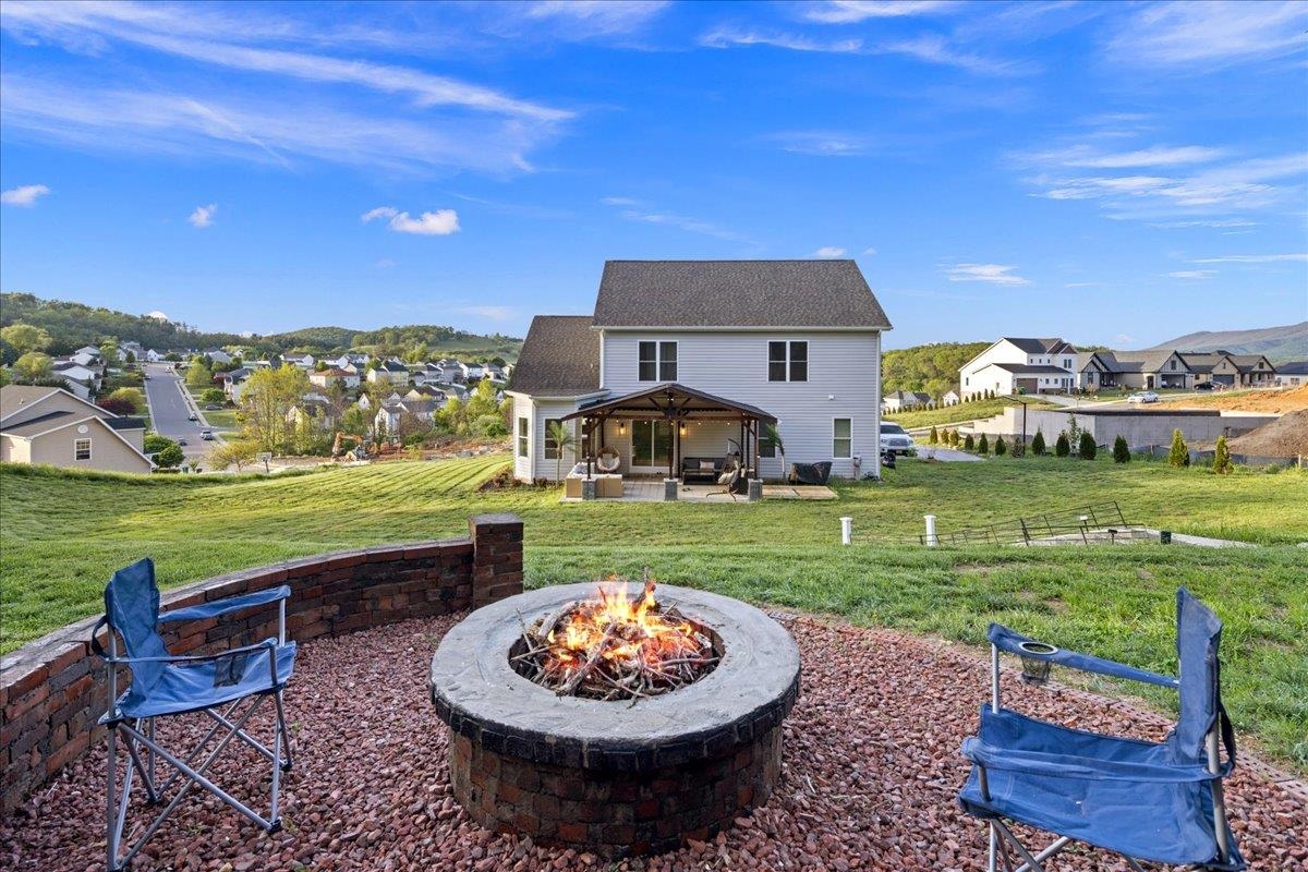 430 RACHEL DR