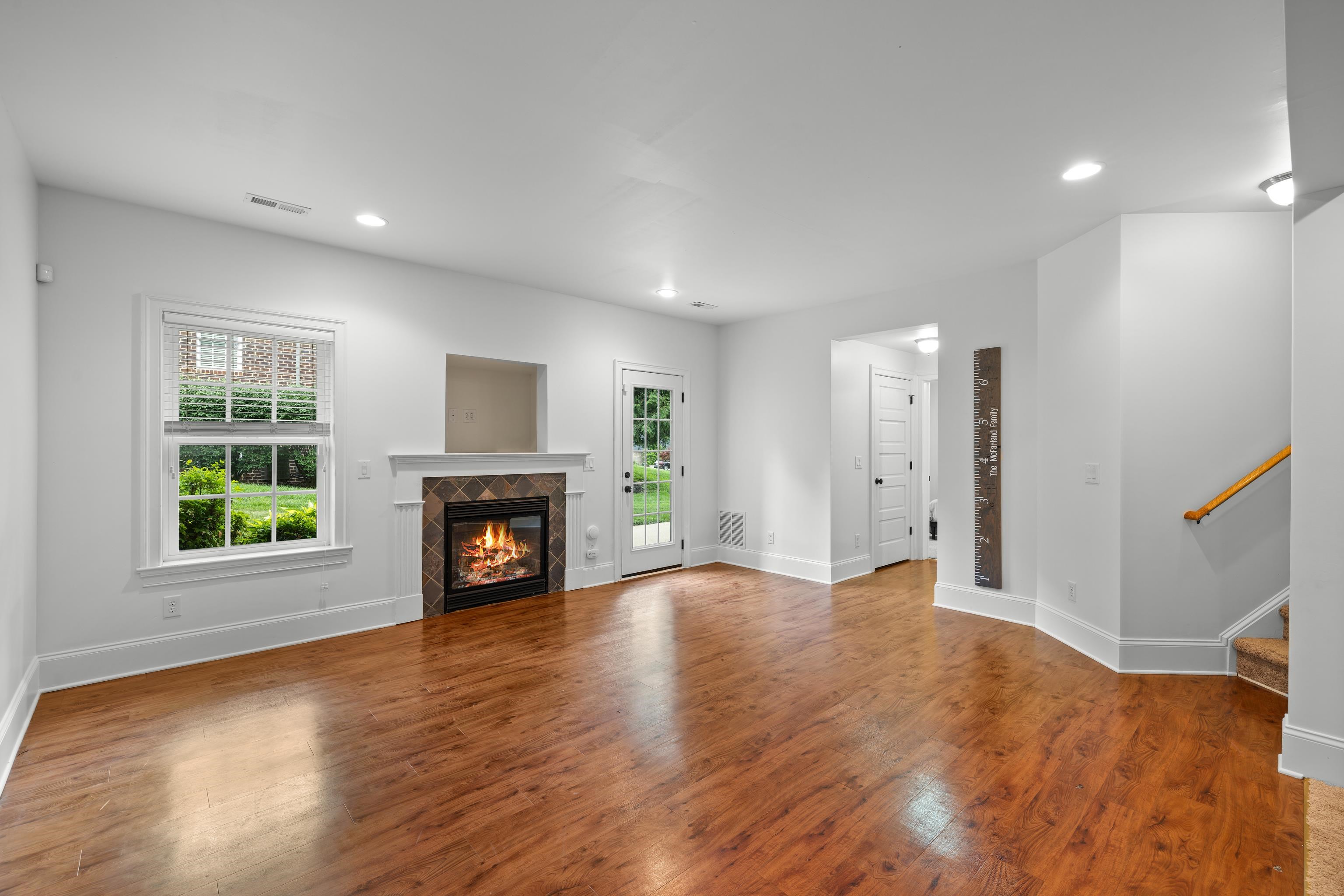 326 CLAREMONT AVE