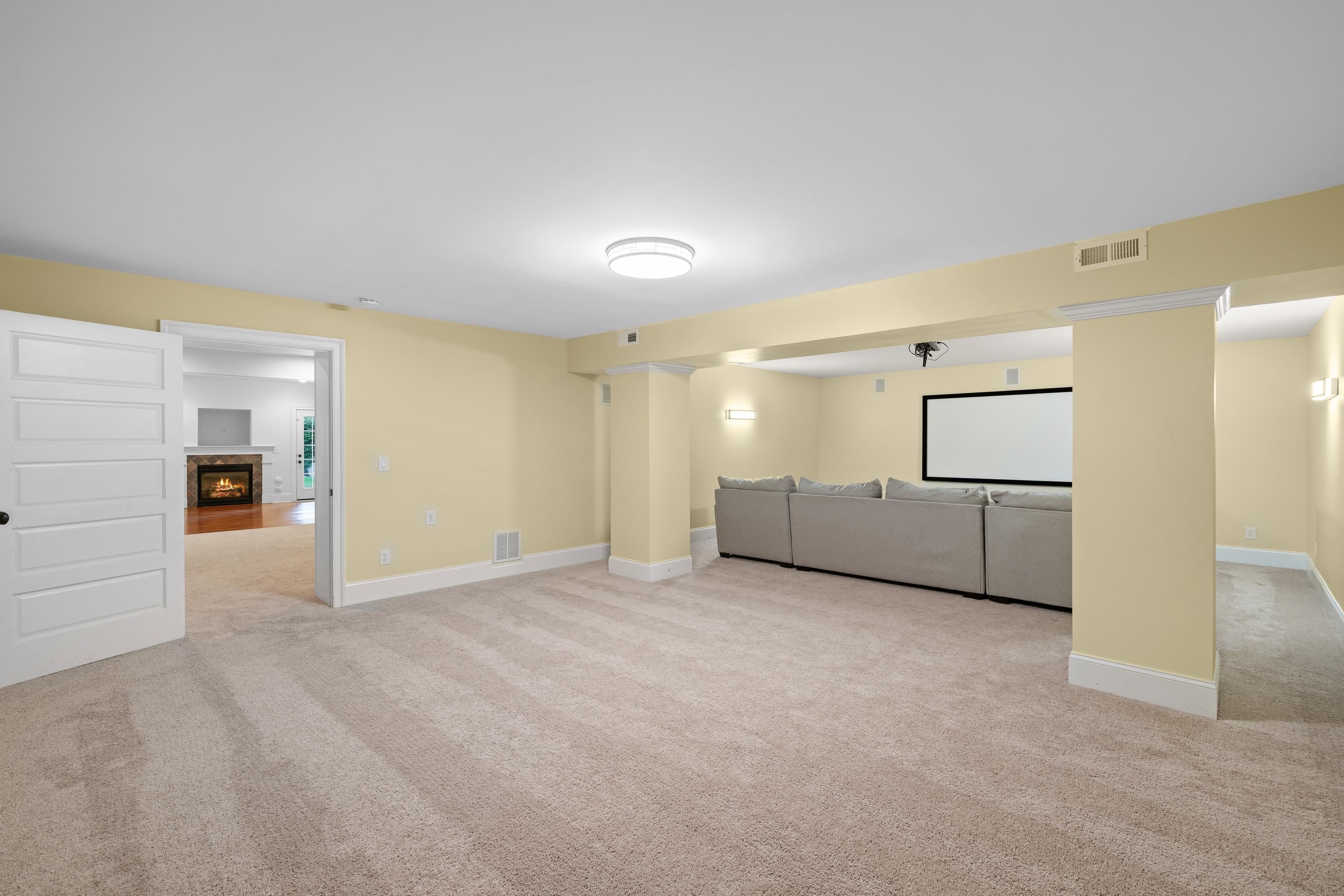 326 CLAREMONT AVE