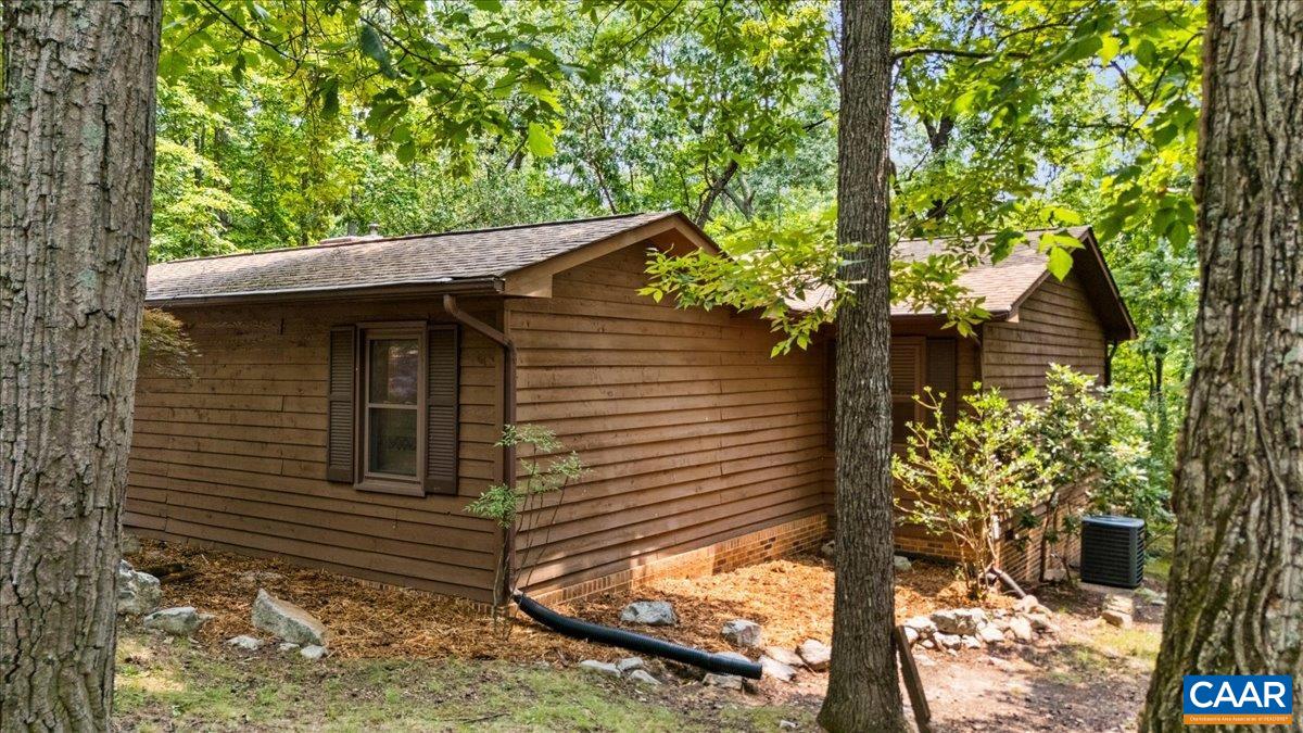 2514 HOPKINS DR
