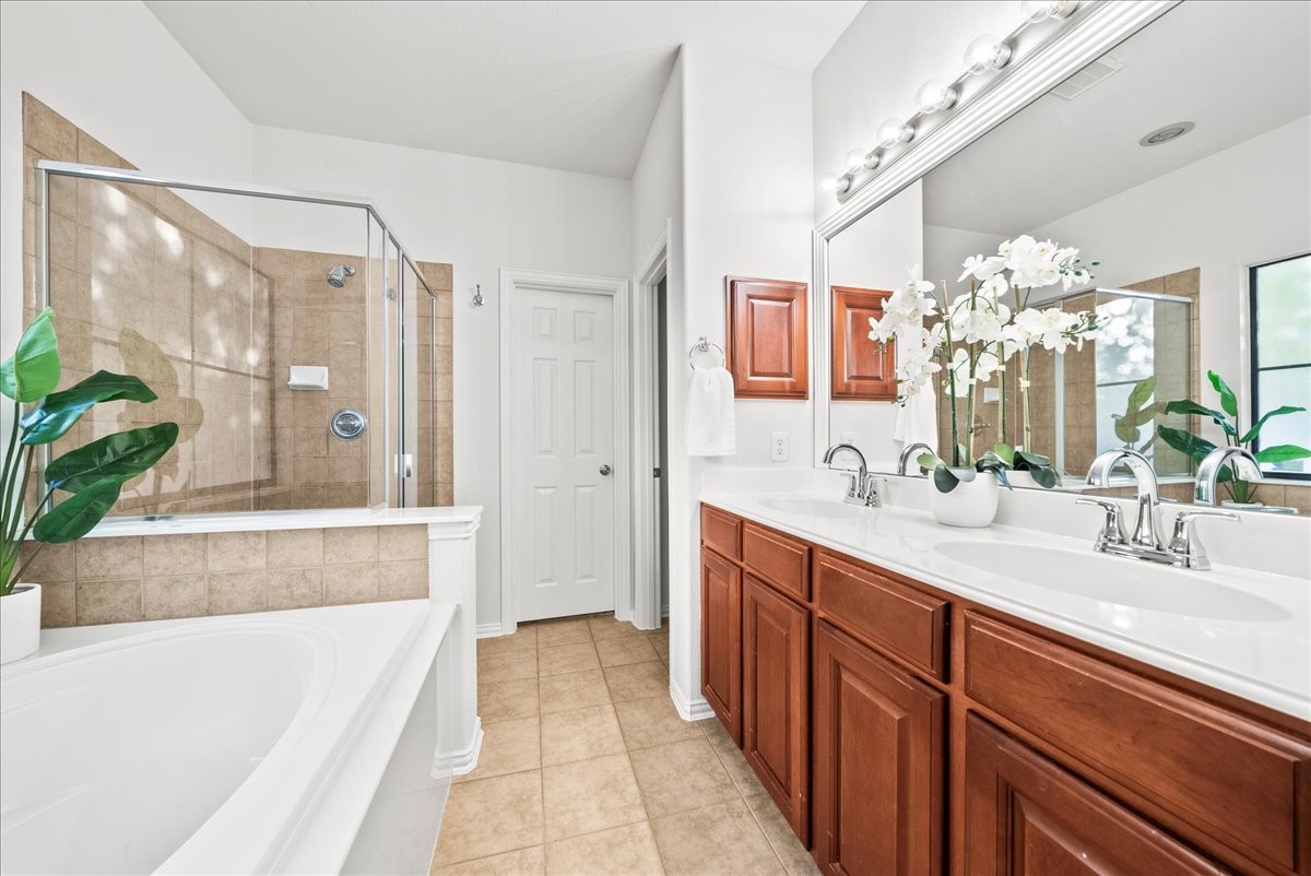 1200 Spanish Moss Drive