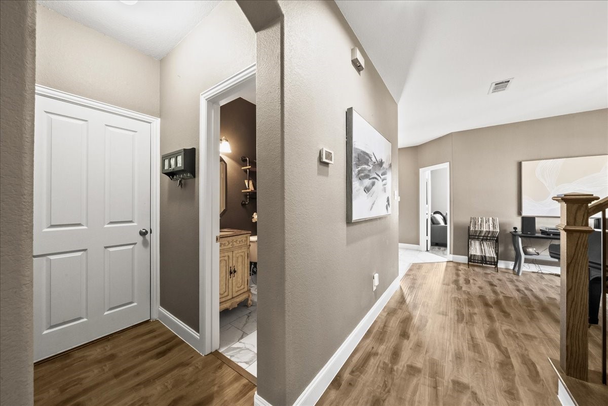 812 Creekside Drive