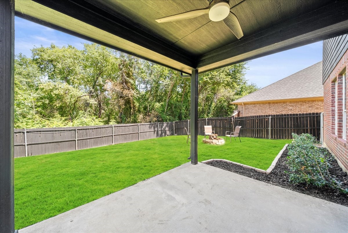 812 Creekside Drive