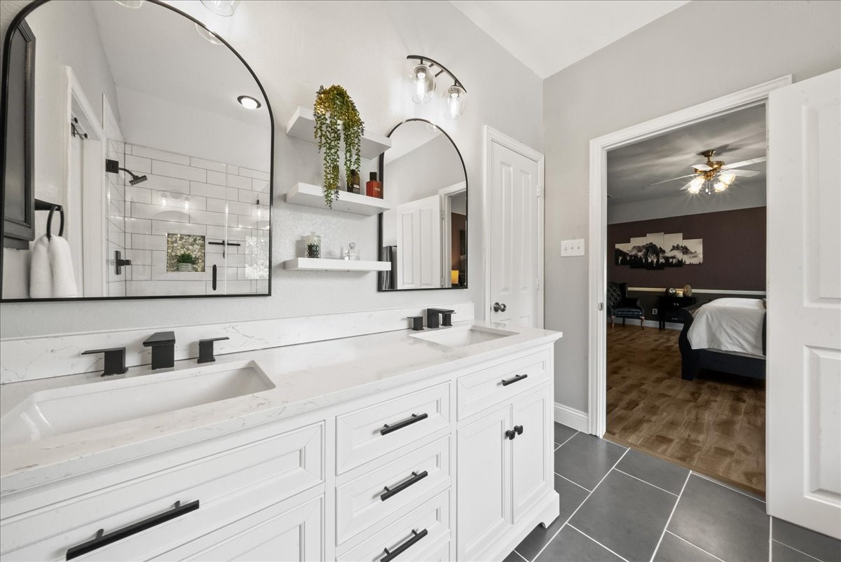 812 Creekside Drive
