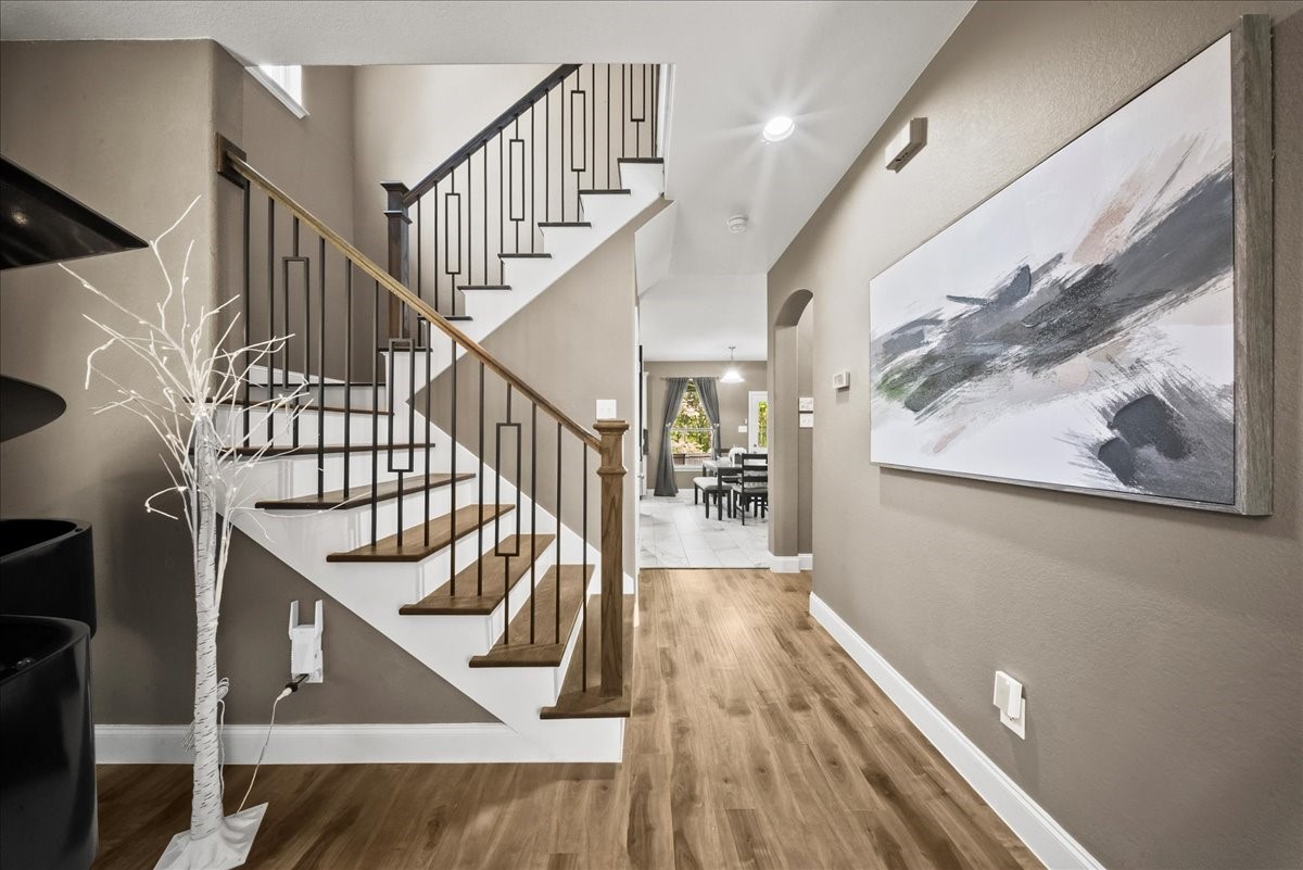 812 Creekside Drive