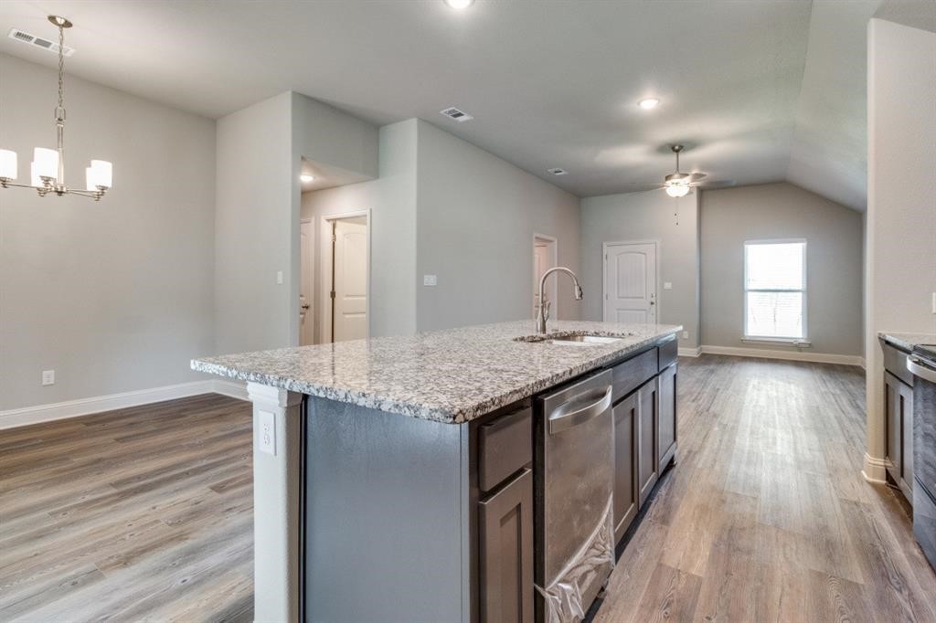 1613 Aleia Cove